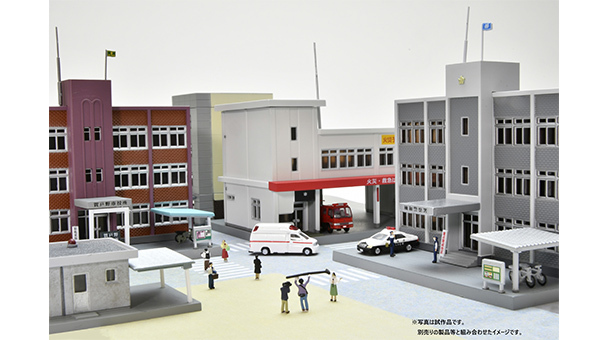 Tomytec 338062 N scale Diorama Accessory 147: Ambulance and Paramedic