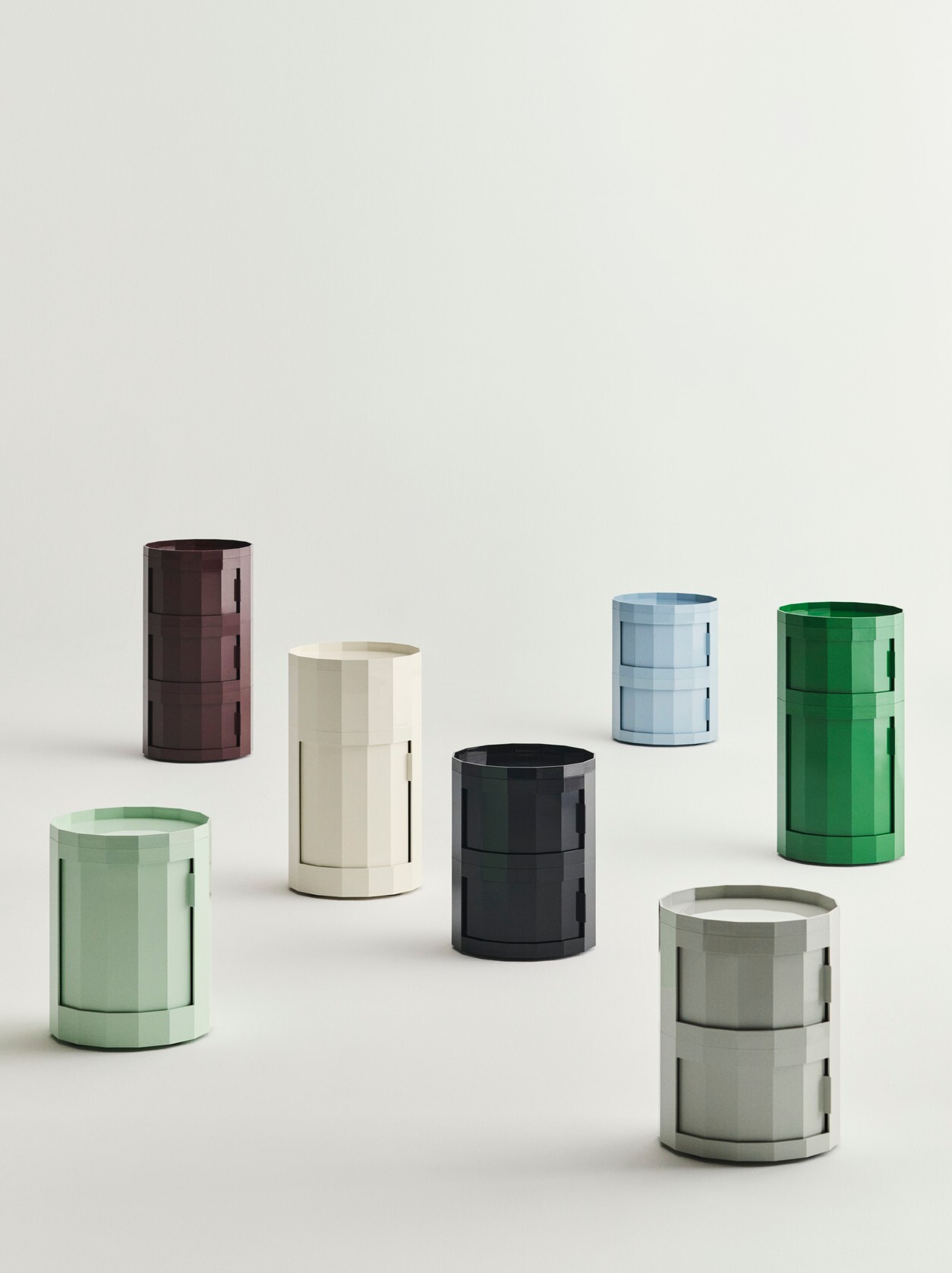 HAY Facet Cabinet 刻面邊几櫃多色擺設