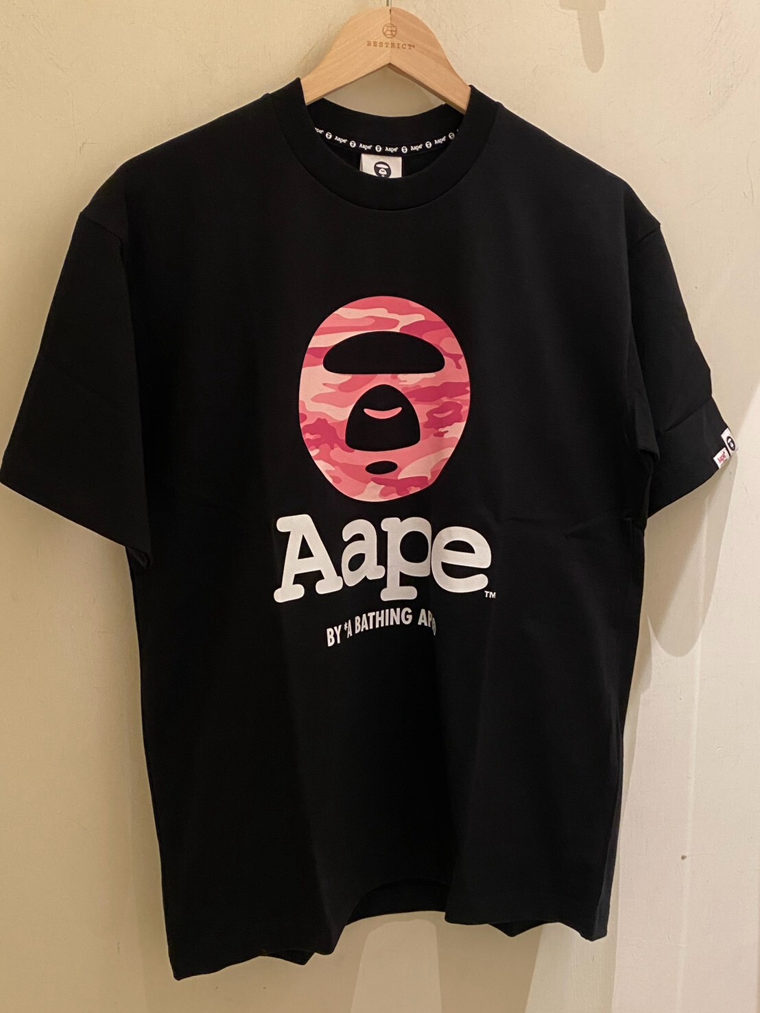 Aape 經典粉迷彩猿人頭短T M10023XR