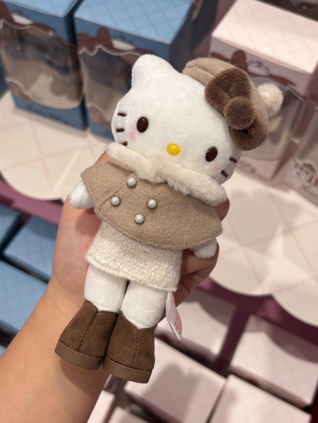 正版授權 三麗鷗 HELLO KITTY 摩登假日系列 美拉德色系 長腿公仔 掛件