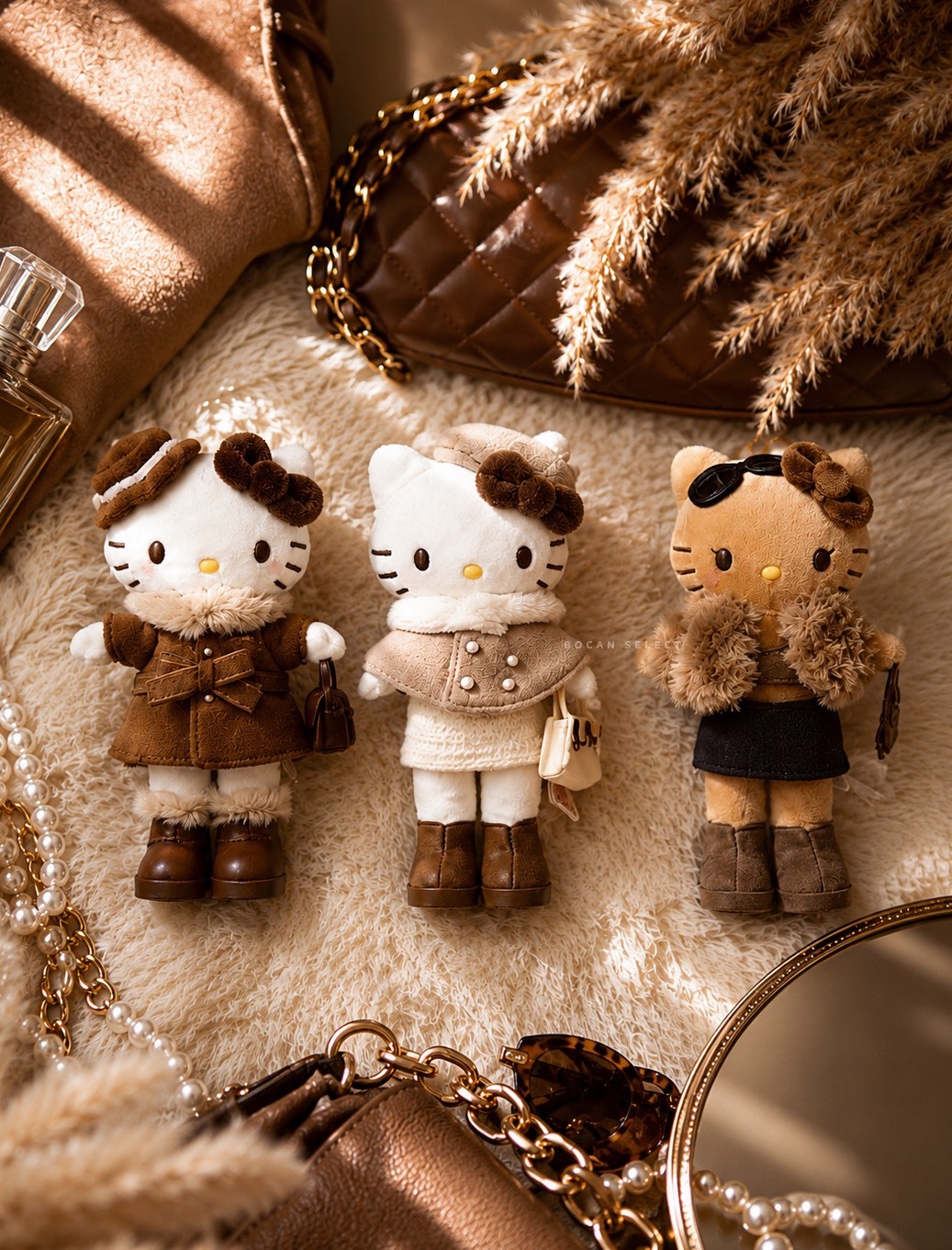 正版授權 三麗鷗 HELLO KITTY 摩登假日系列 美拉德色系 長腿公仔 掛件