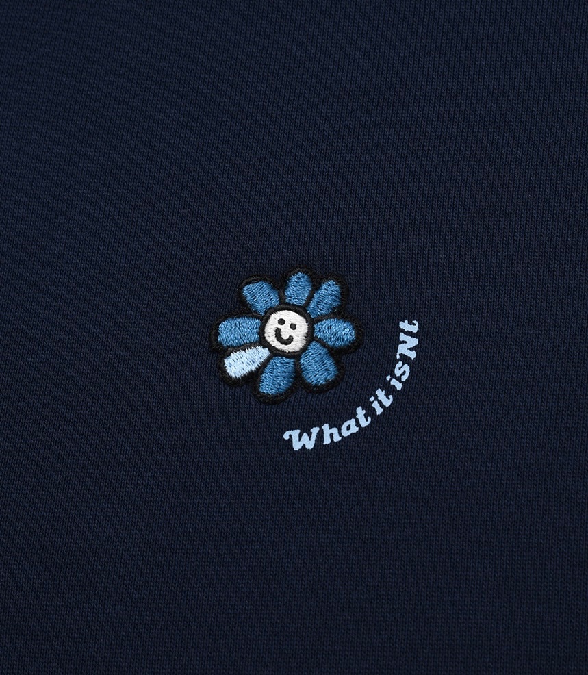 【隨時截單！限時優惠預訂】韓國 WHAT IT ISN'T WOMEN FLORY WAPPEN CROP HOODIE（4色）