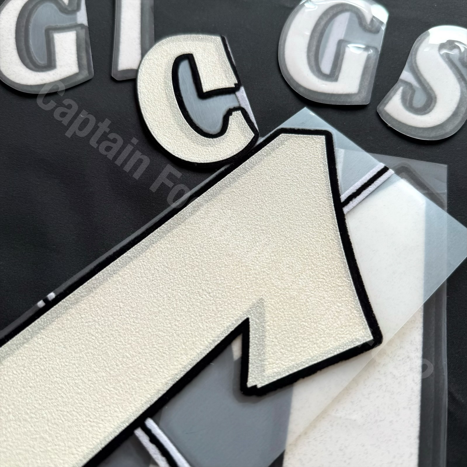 Official 1997-2007 Premier League Nameset #11 GIGGS