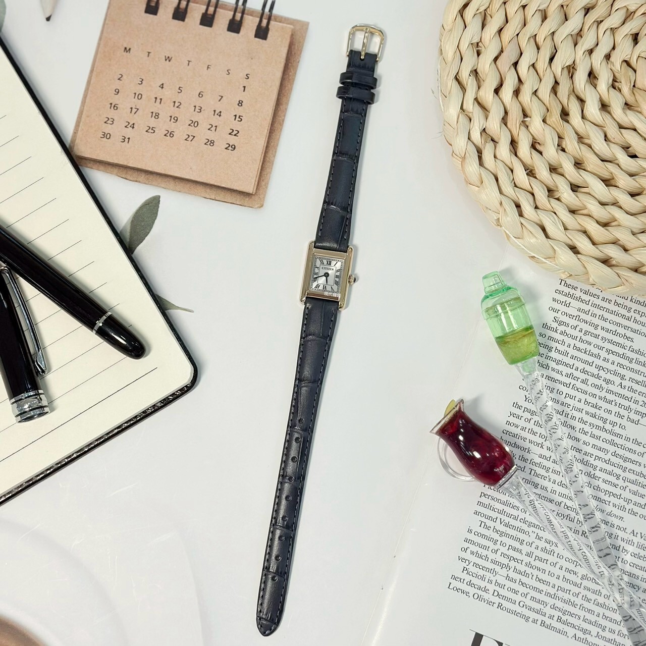 【CITIZEN 星辰】LADY'S復古灰x玫瑰金小巧腕表EG2799-18W 17.3mm 現代鐘錶
