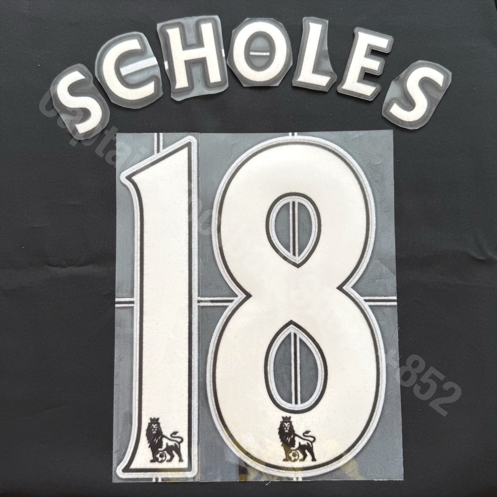 Official 2007-2013 Premier League Nameset #18 SCHOLES