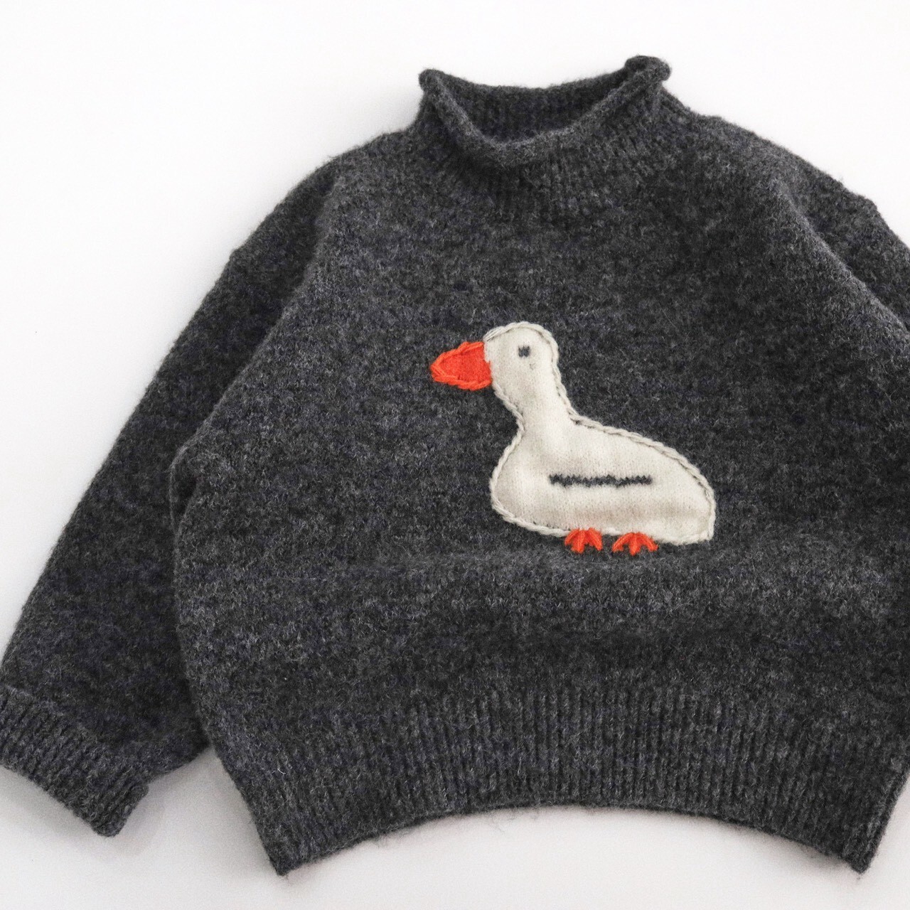 🦆 冬裝  ෆ  微高領 可愛鴨鴨毛衣  𓈒𓐍 ＃不刺膚