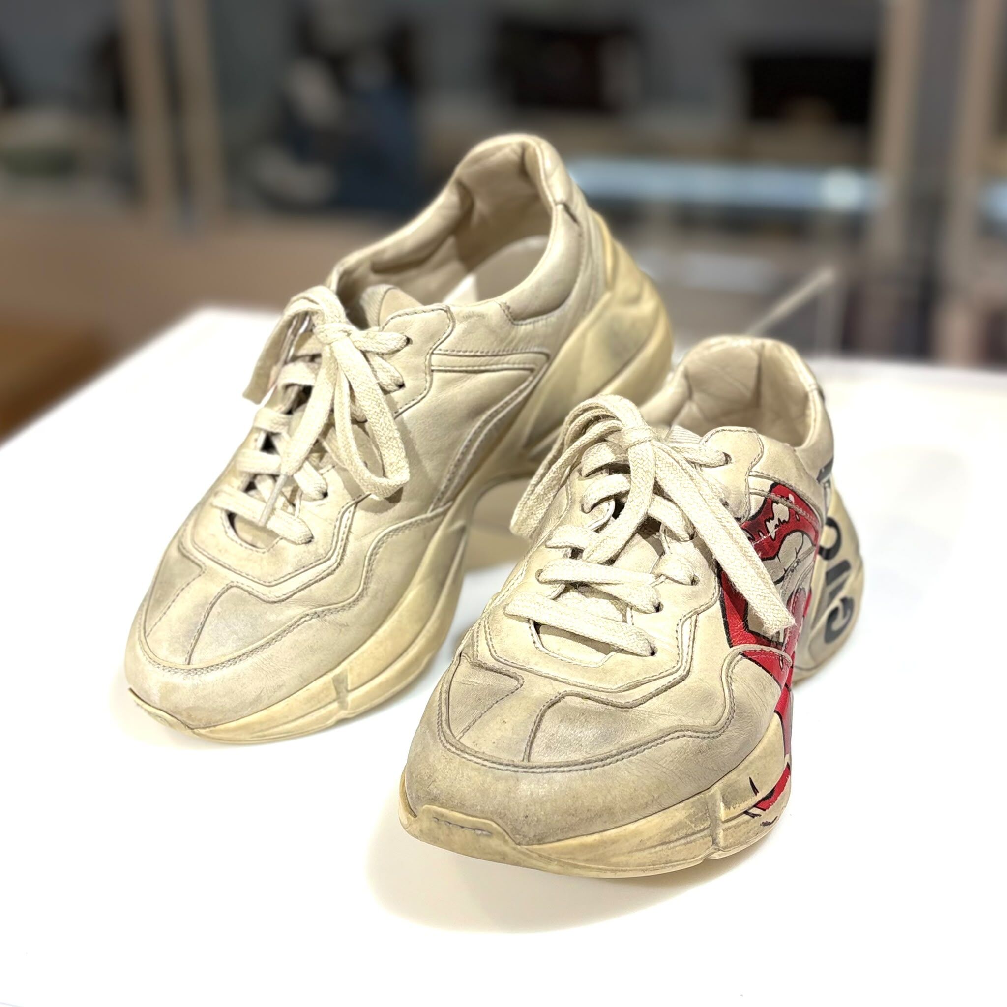 95%NEW二手GUCCI 波鞋 /老爹鞋 36.5碼  做舊紅唇牛皮 Calfskin Mouth Print Womens Rhyton Sneakers #香榭站正品
