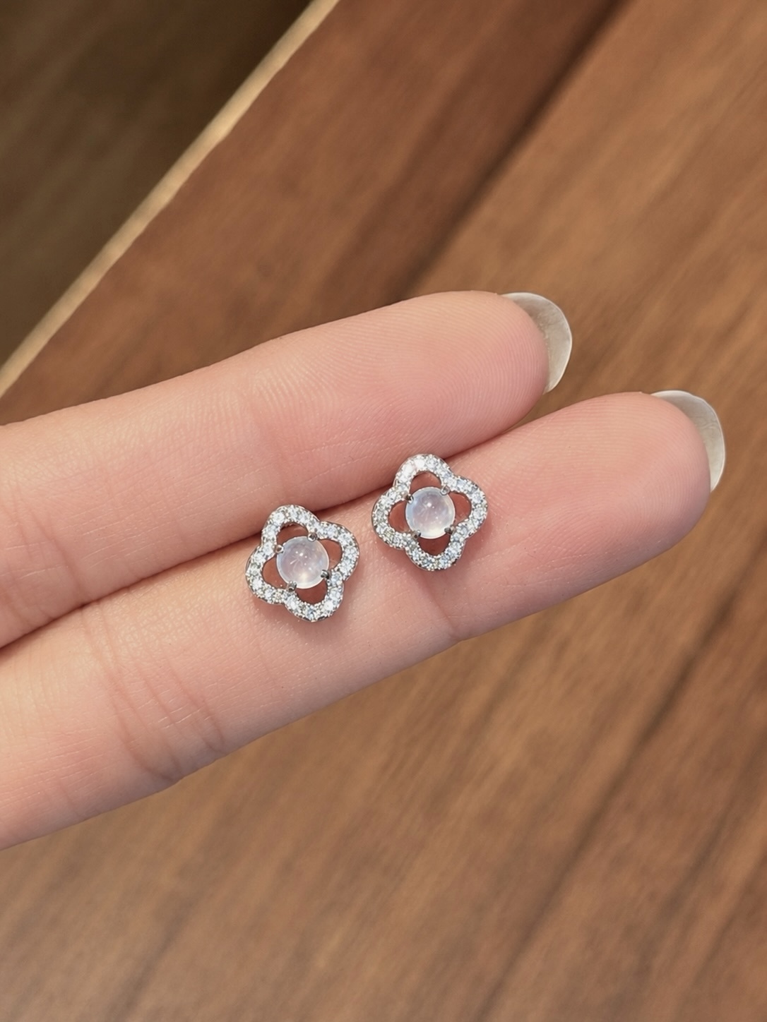 Clover Natural Jadeite Earring