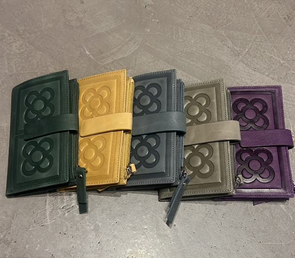 西班牙代購 810NP Barcelona Barcelona tile wallet SIZE S
