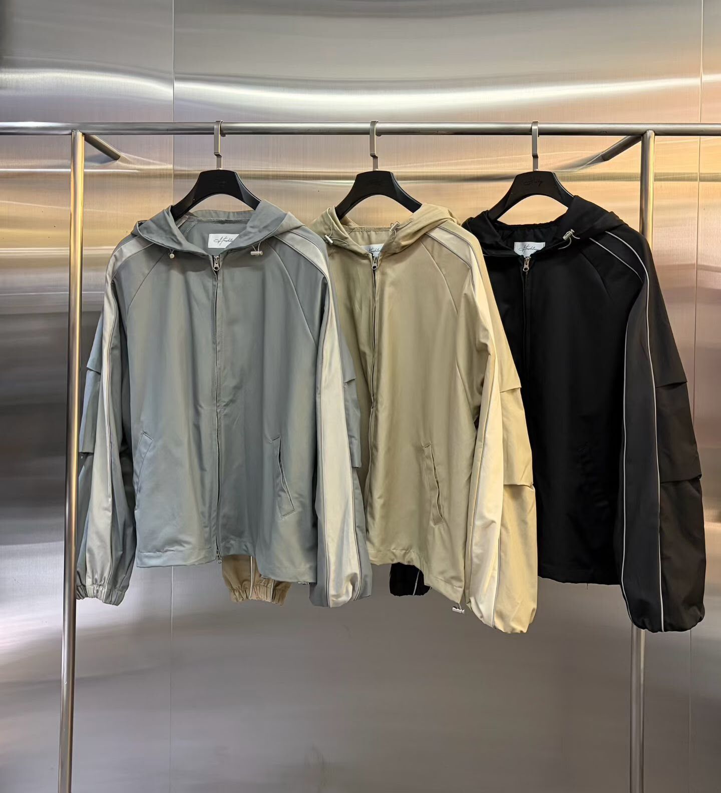 拼色連帽拉鍊外套 Hashtag-110JK