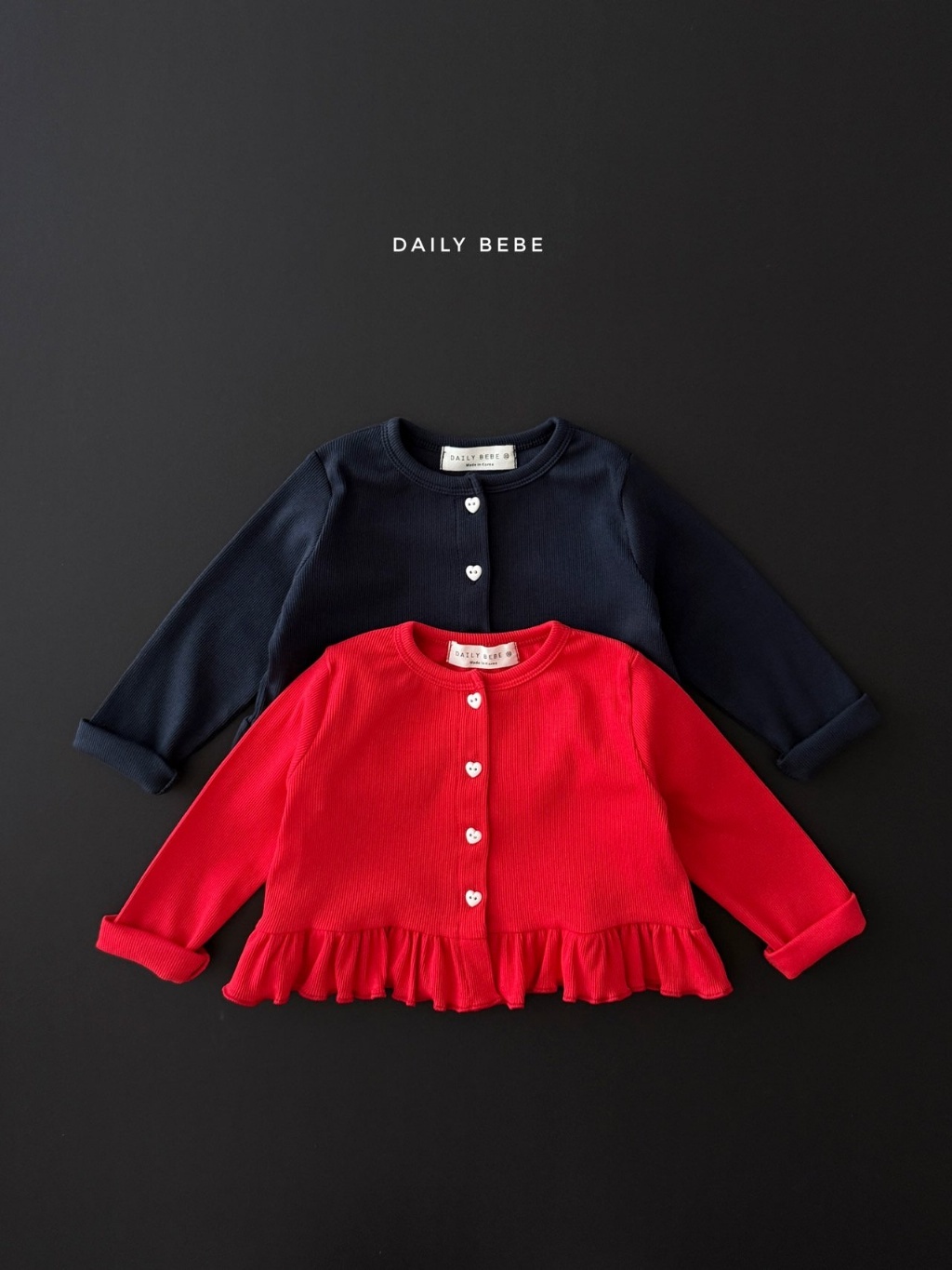 正韓秋Daily Bebe 兩色愛心釦花邊外套