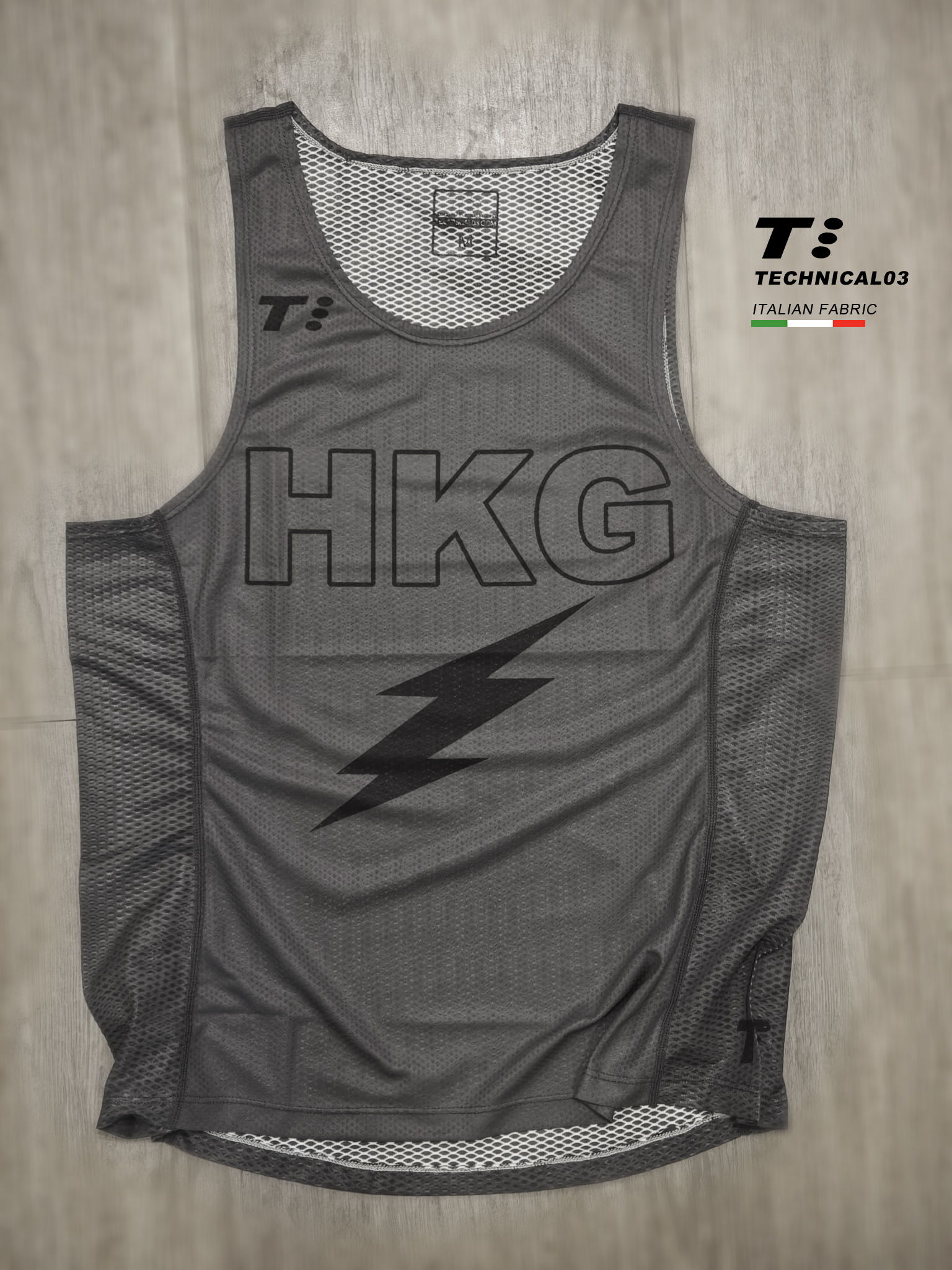 T3 Run Singlet HKG Grey