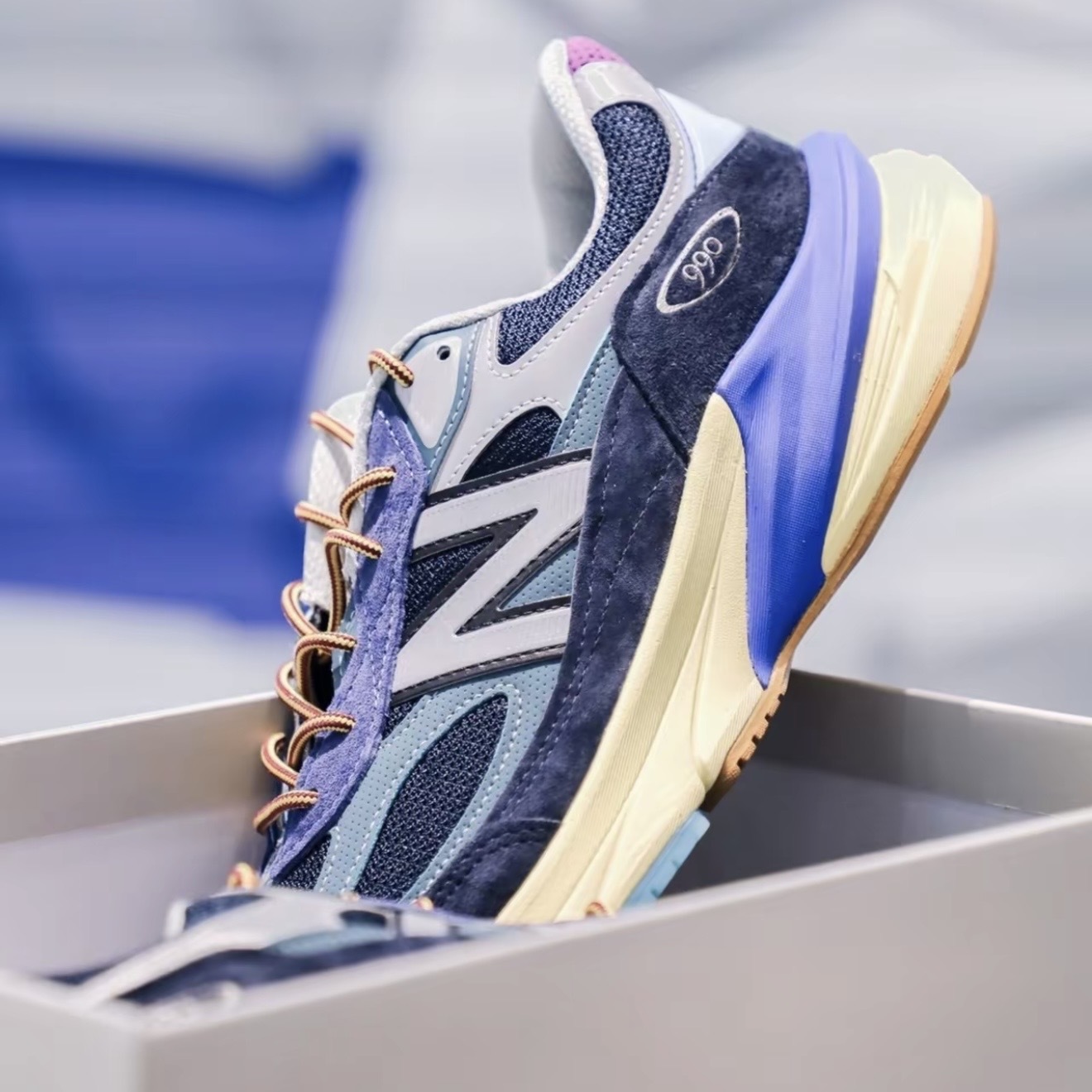NEW BALANCE X ACTION BRONSON 990V6 青金石藍 麂皮 網眼拼接 休閒 運動 M990AC6