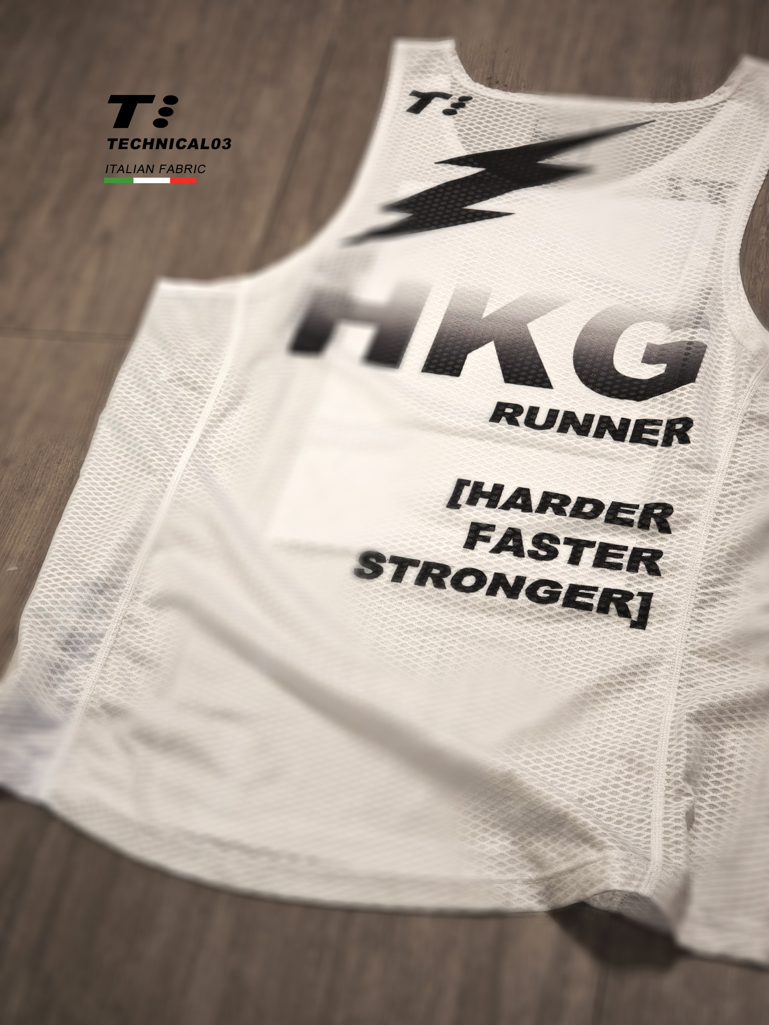 T3 Run Singlet HKG White