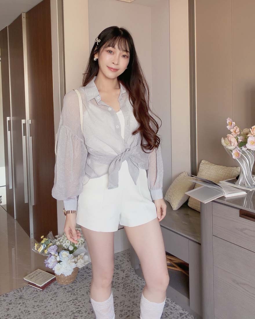 LINA LINA浮光時序亮絲襯衫網紗背心兩件組-時髦灰