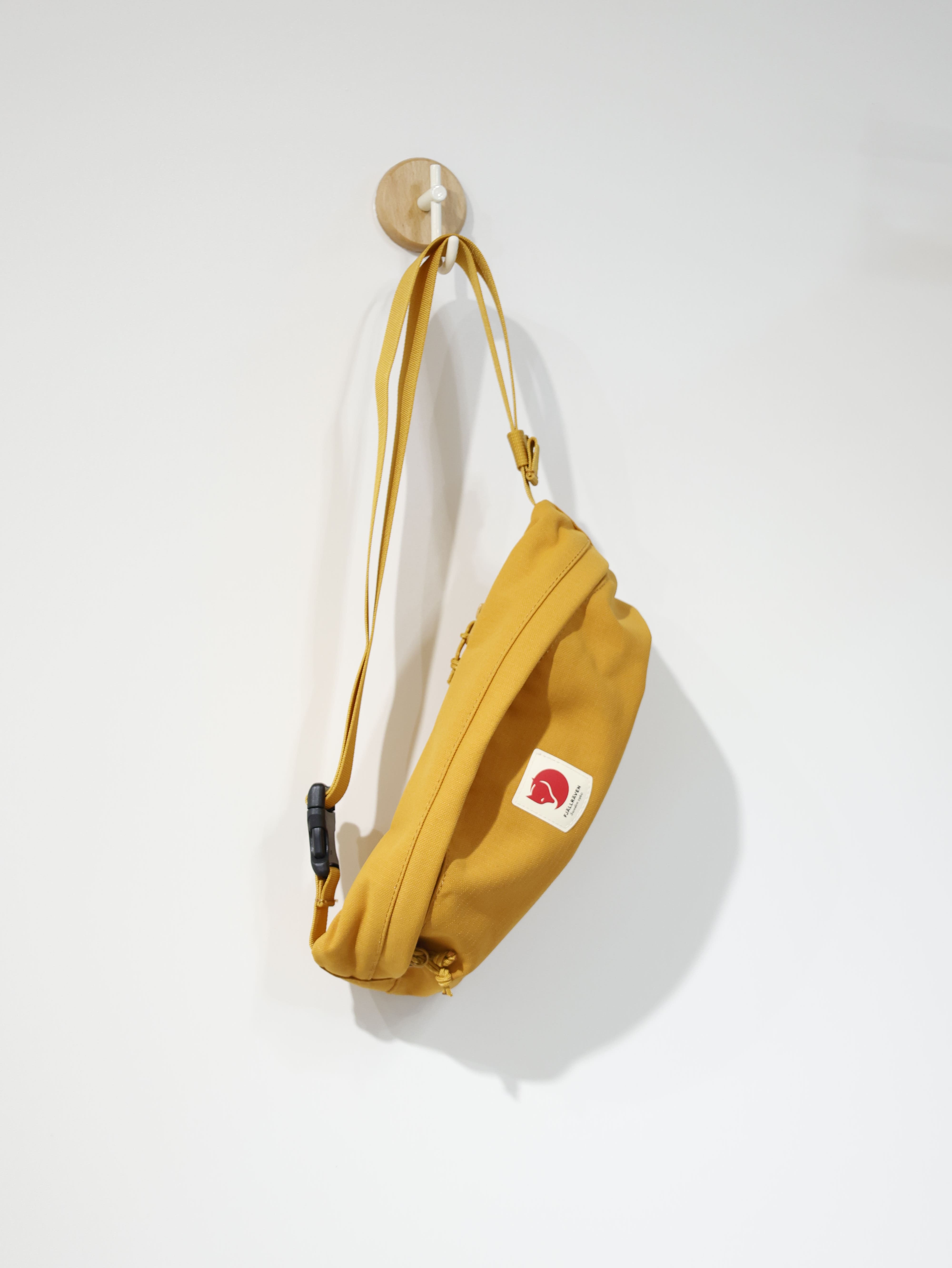 FJALLRAVEN 小狐狸 Ulvo Hip Pack Medium 腰包 小包 FR23165
