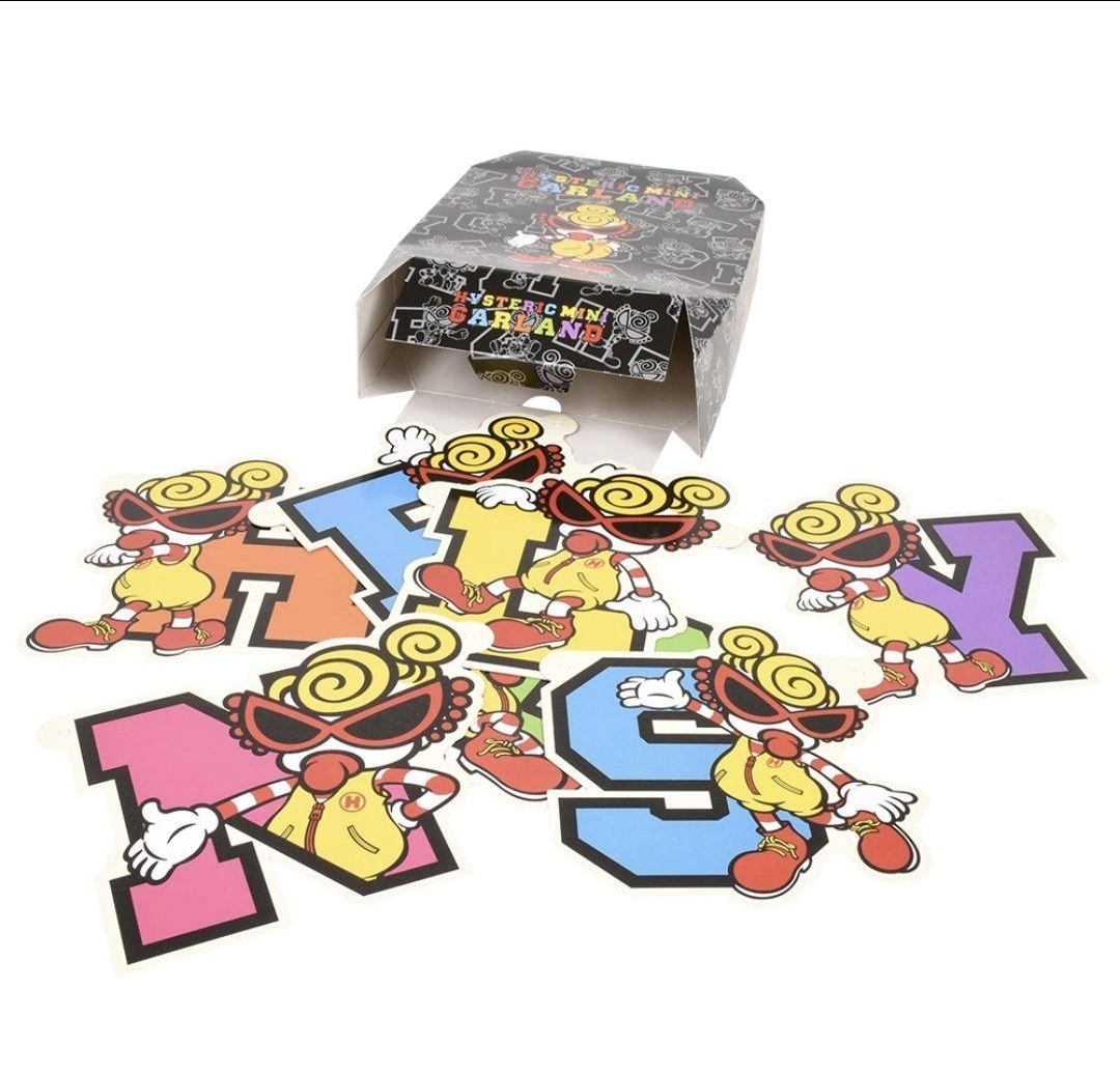 Hysteri Mini A-Z 字母裝飾掛飾,清貨貨品,不設退換(J268 HY397)