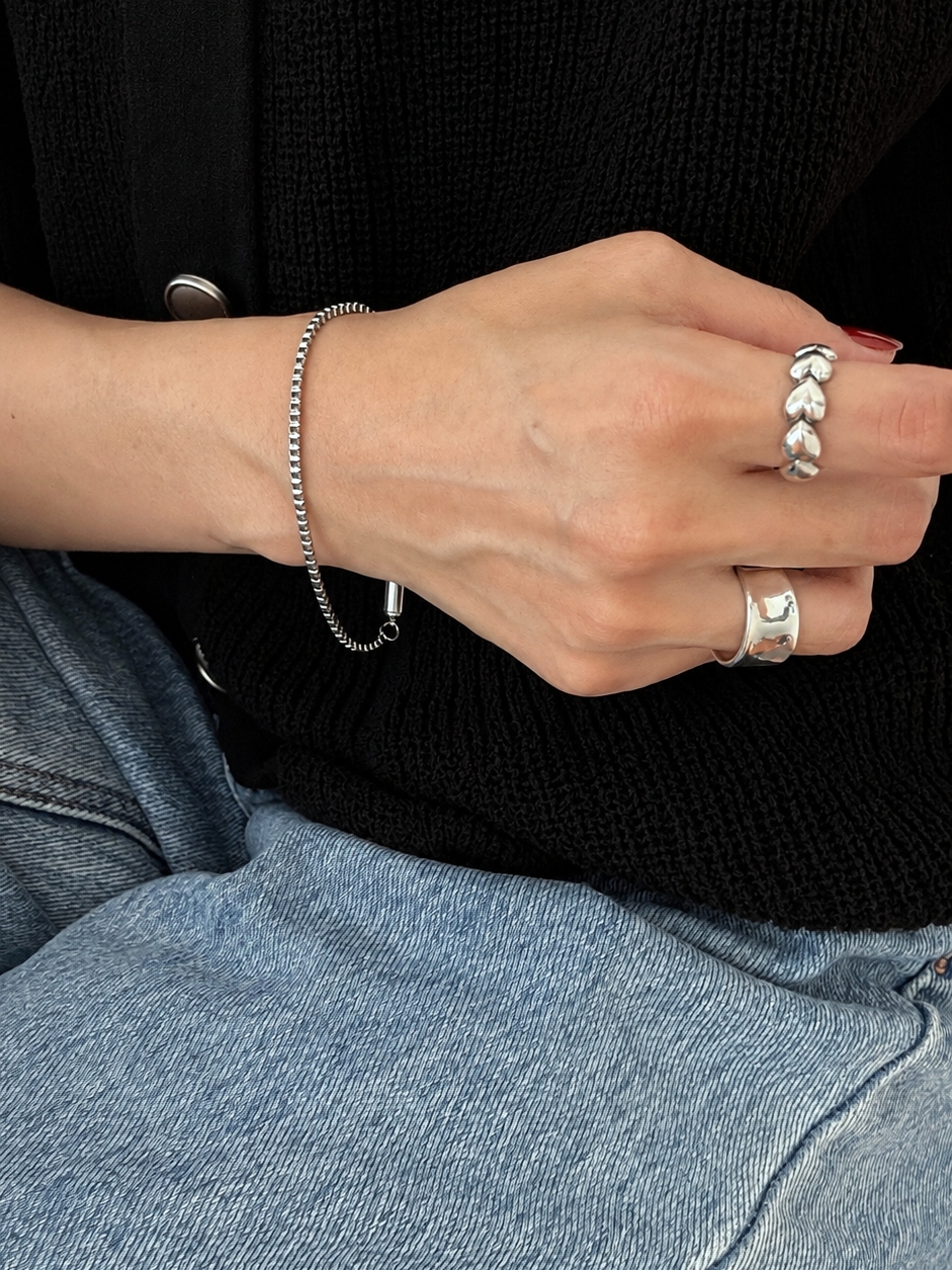 MG square bracelet