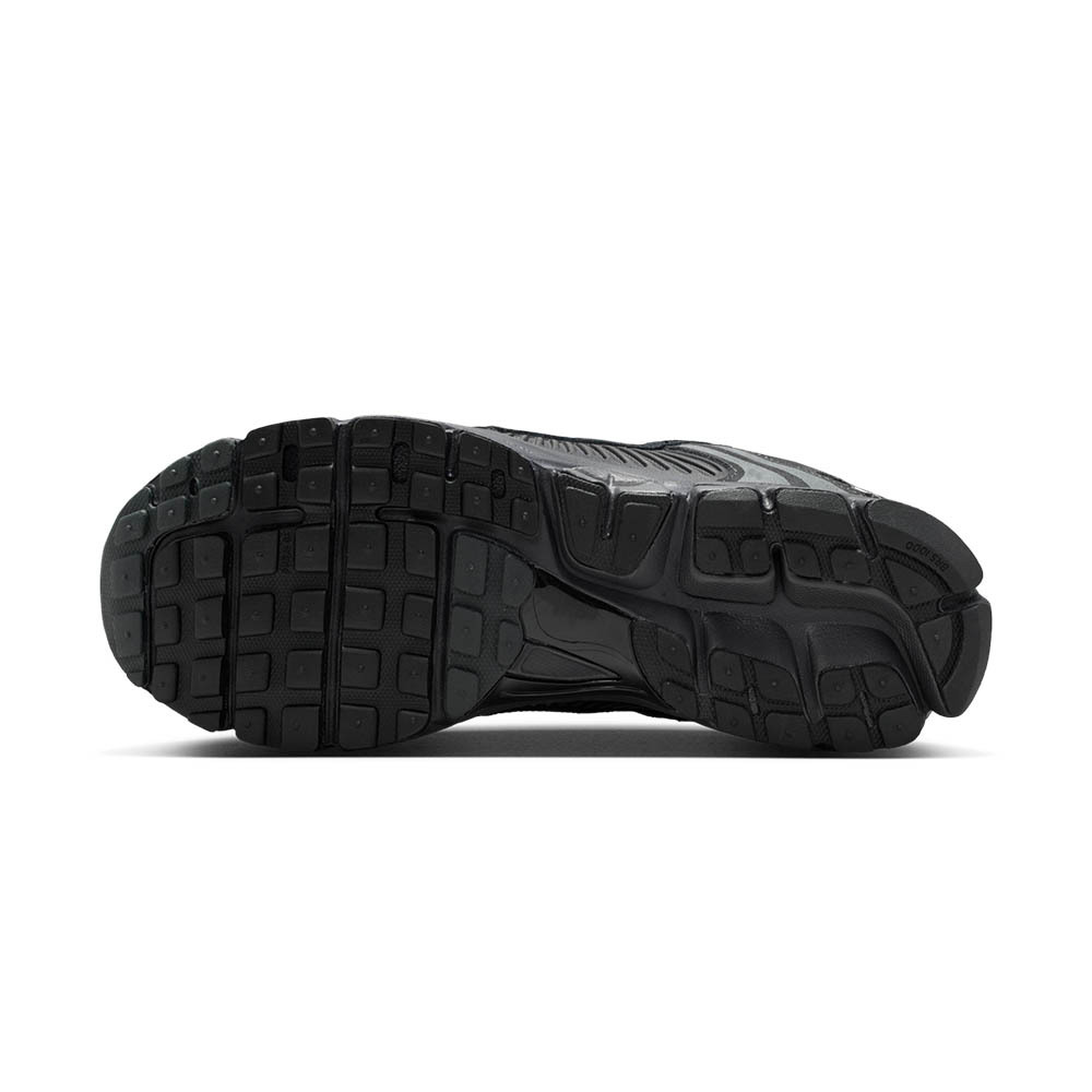 Nike ZOOM VOMERO 5 SE 男鞋 黑色 運動 舒適 休閒 緩震 休閒鞋 IH8039-002