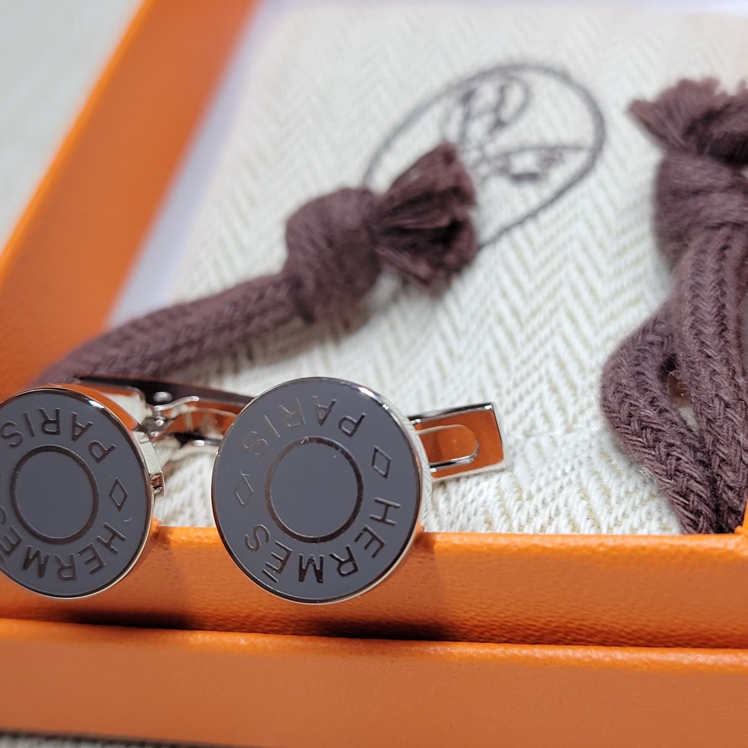 Licol 2 cufflinks GREY P