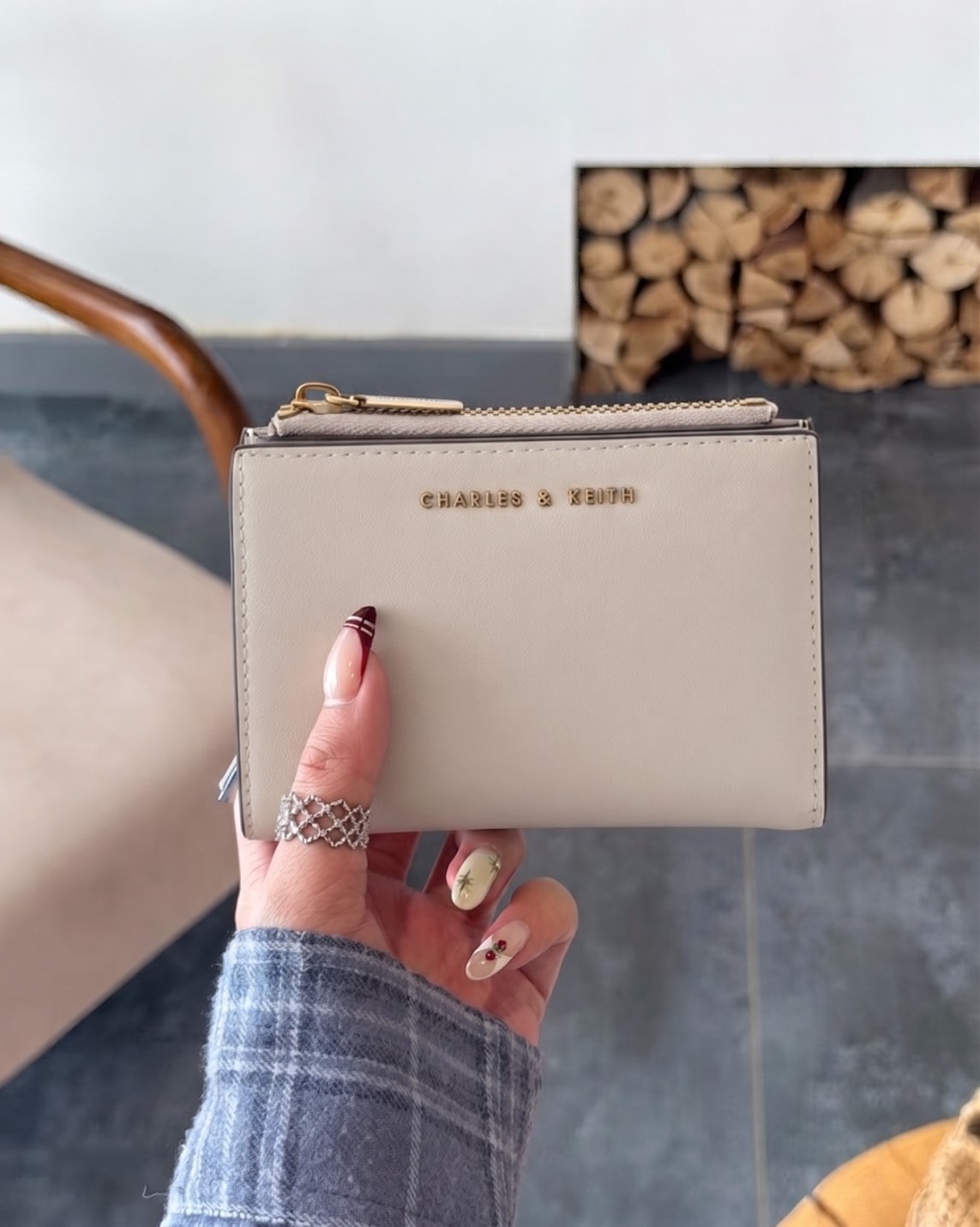 <大降價>Charles & Keith 小CK 皮革 錢包 皮夾 短夾 兩色