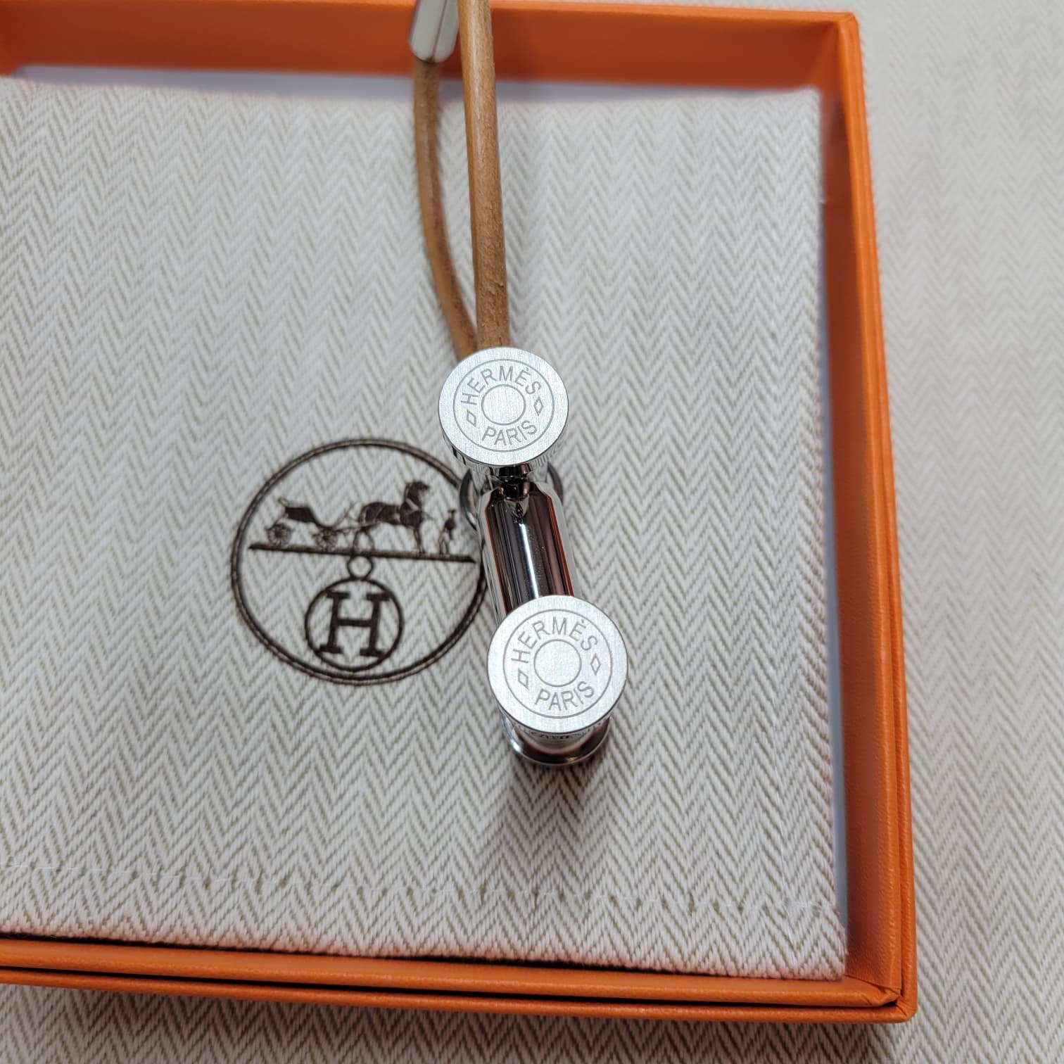 HERMES Mobile H key ring