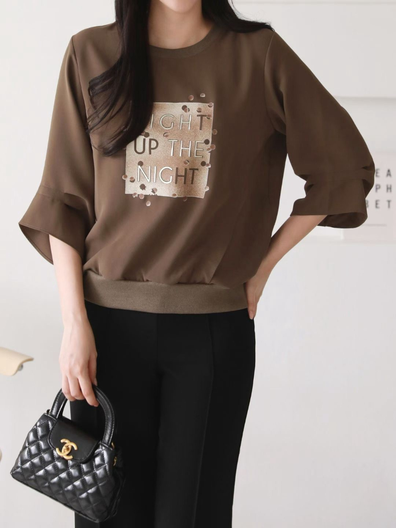 簡約氣質點亮日常★立體字母七分袖上衣
