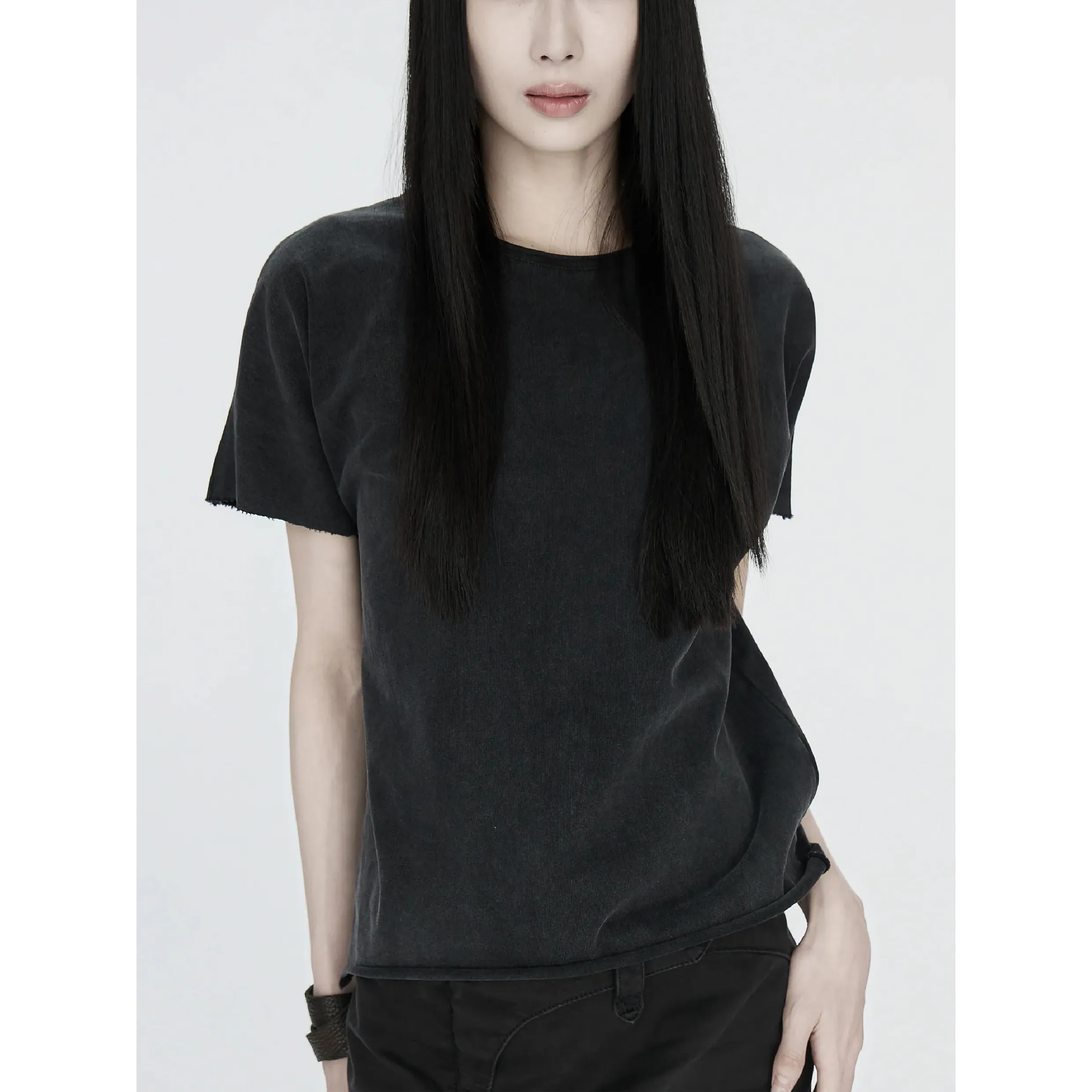 pip Raw Edge Tee