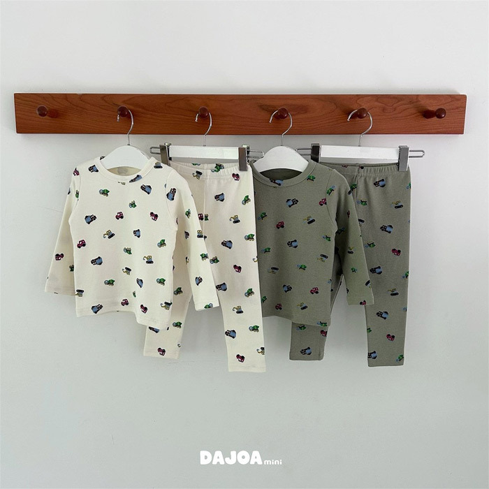 正韓秋DAJOA 兩色工程車家居服