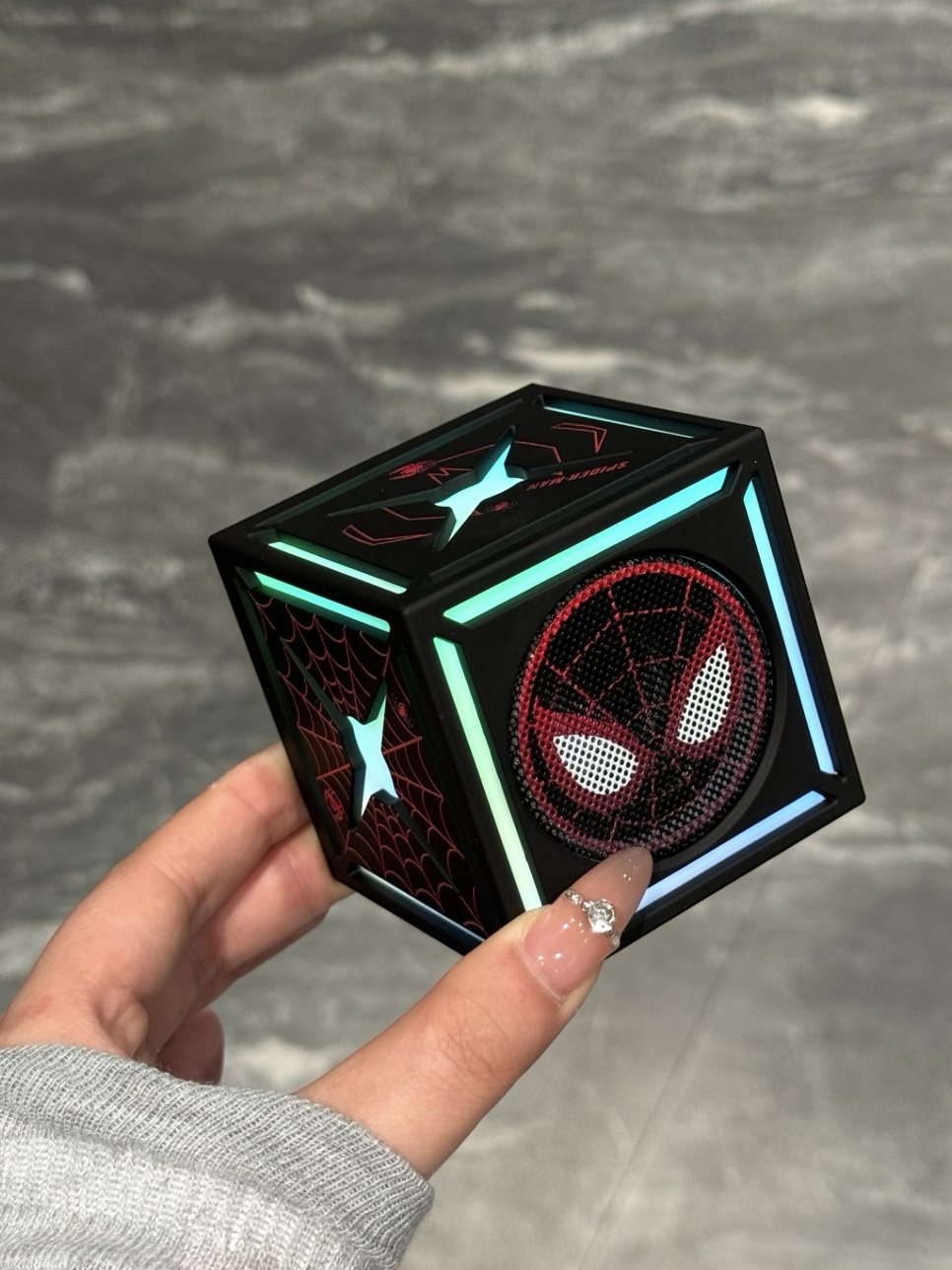 (預購）Marvel正版授權  漫威 炫彩藍牙音響 蜘蛛人 復仇者聯盟