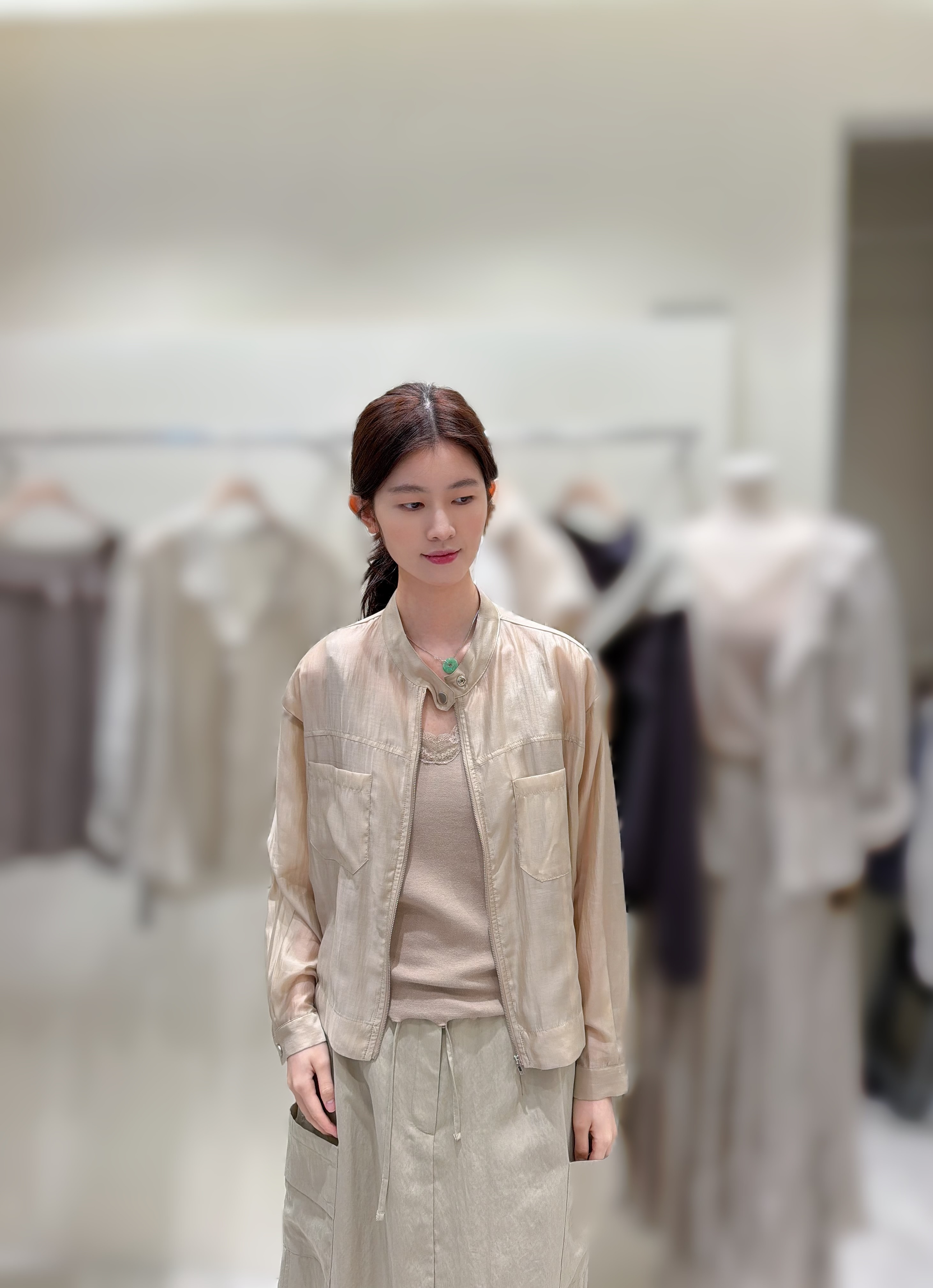 AG10 胸47 長21 $579