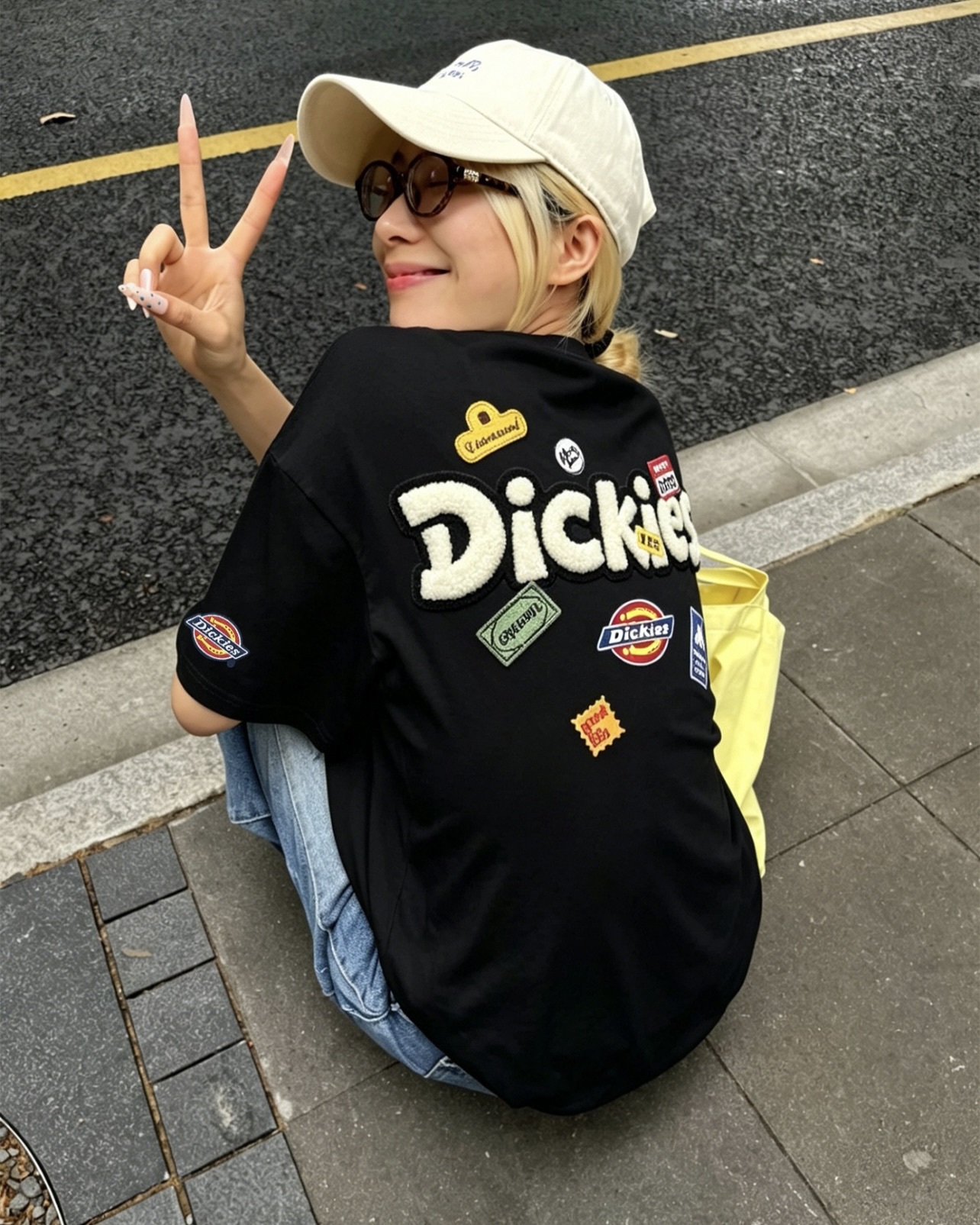 #預購 Dickies 塗鴉貼紙印花 寬鬆休閒純棉 落肩圓領短踢 四色