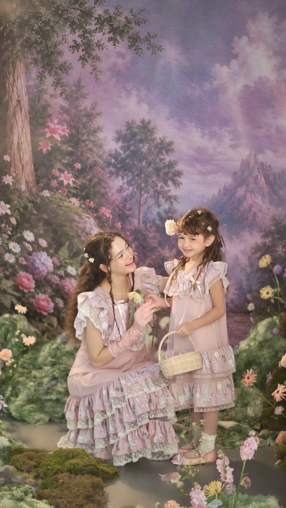 MAGICAL DRESS FOR KIDS
