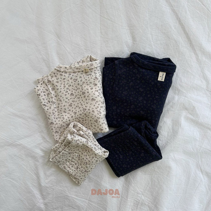 正韓秋DAJOA 兩色碎花家居服套裝