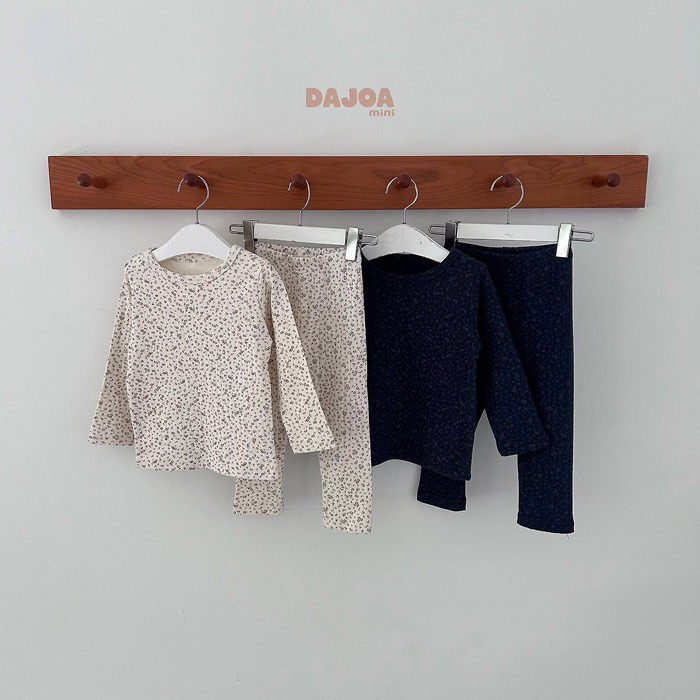 正韓秋DAJOA 兩色碎花家居服套裝