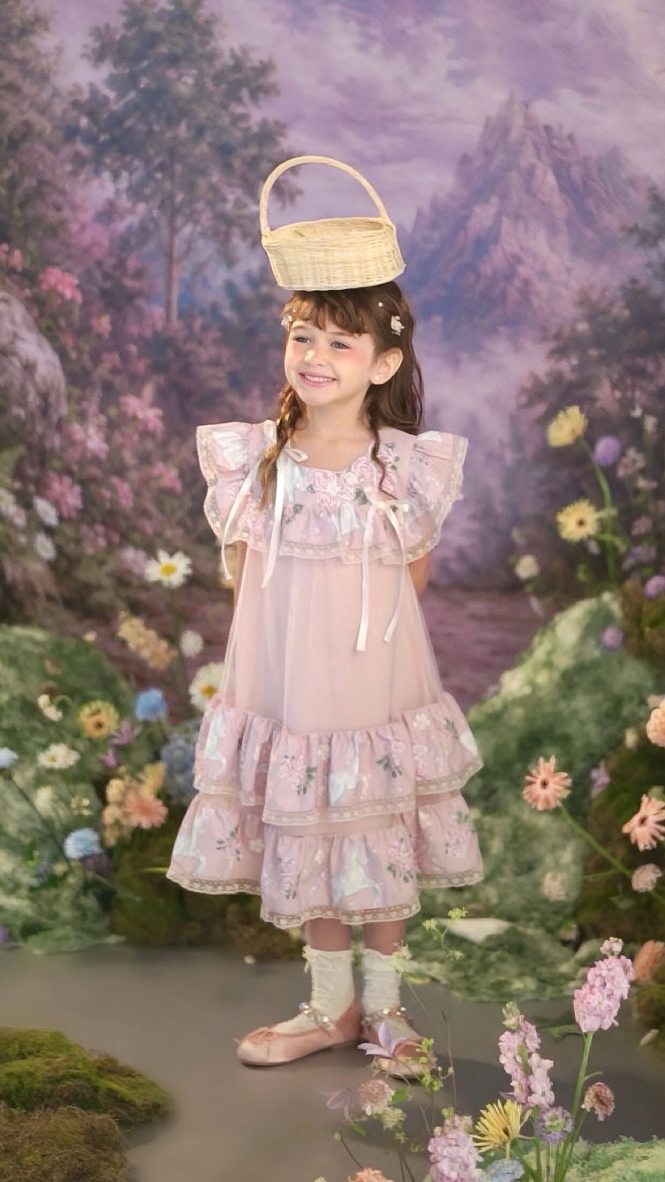 MAGICAL DRESS FOR KIDS