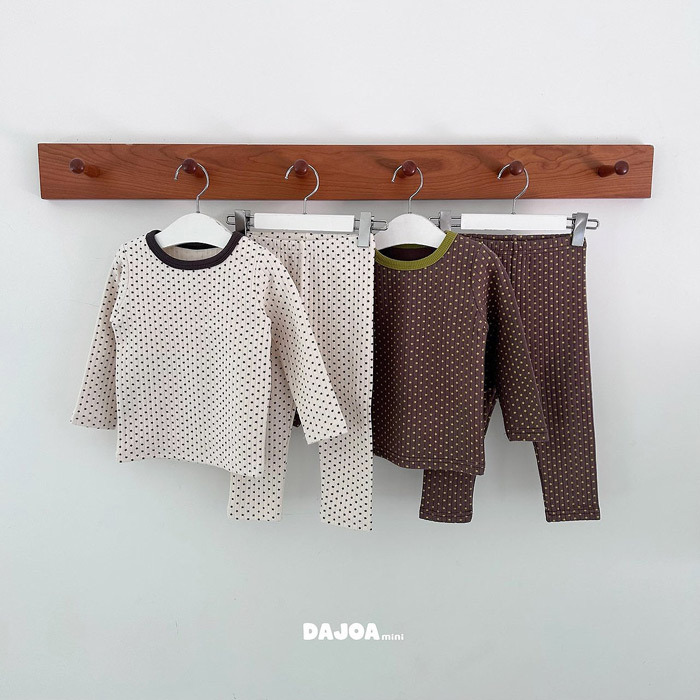 正韓秋DAJOA 兩色滿版星星家居服套裝