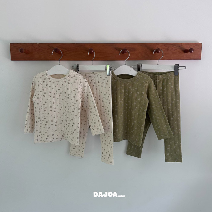 正韓秋DAJOA 兩色柔軟碎花家居服套裝
