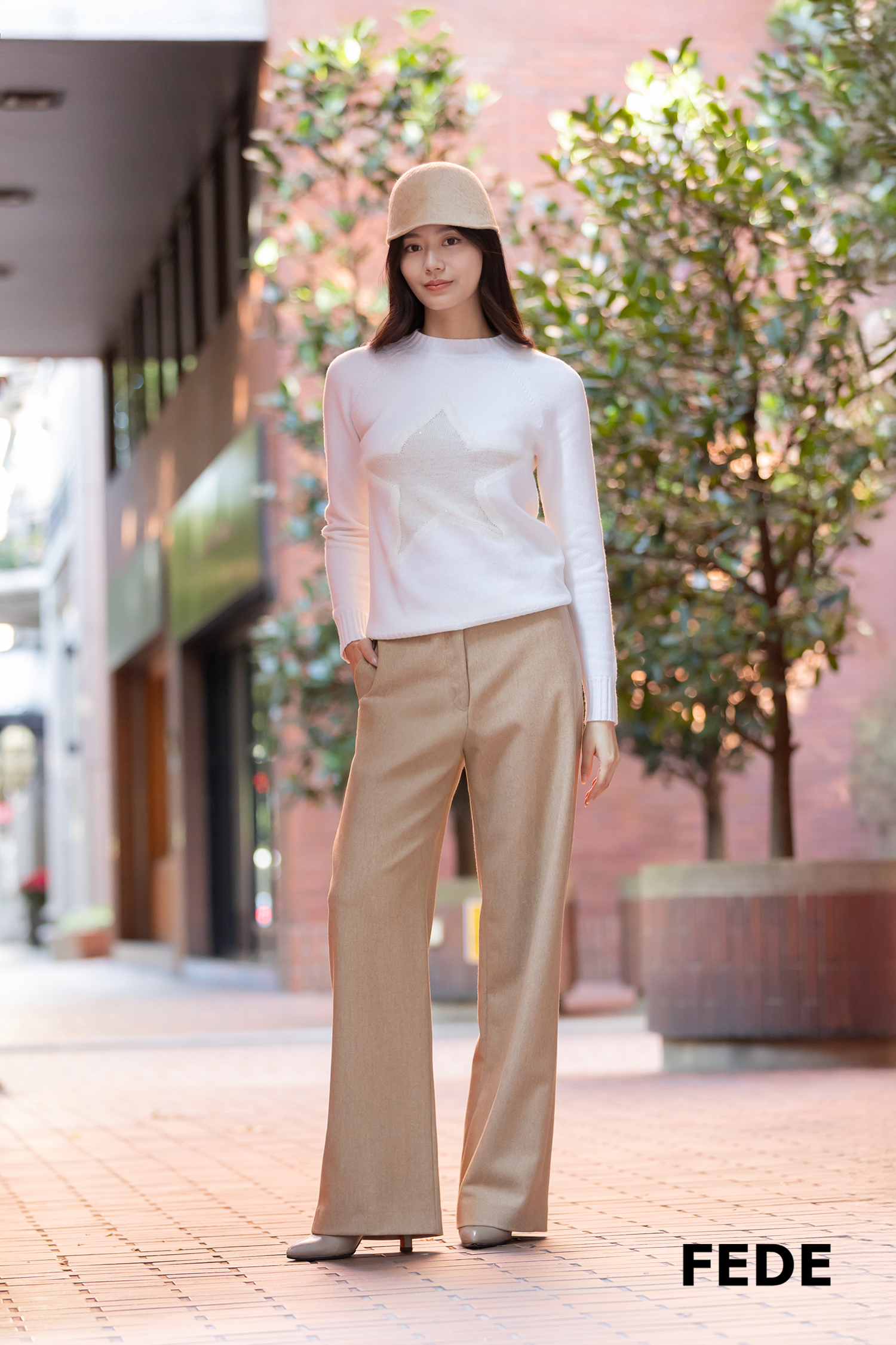 LORENA  星星提花針織上衣