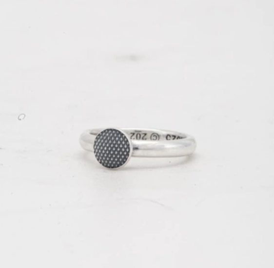Thin Band ring - Goosebump