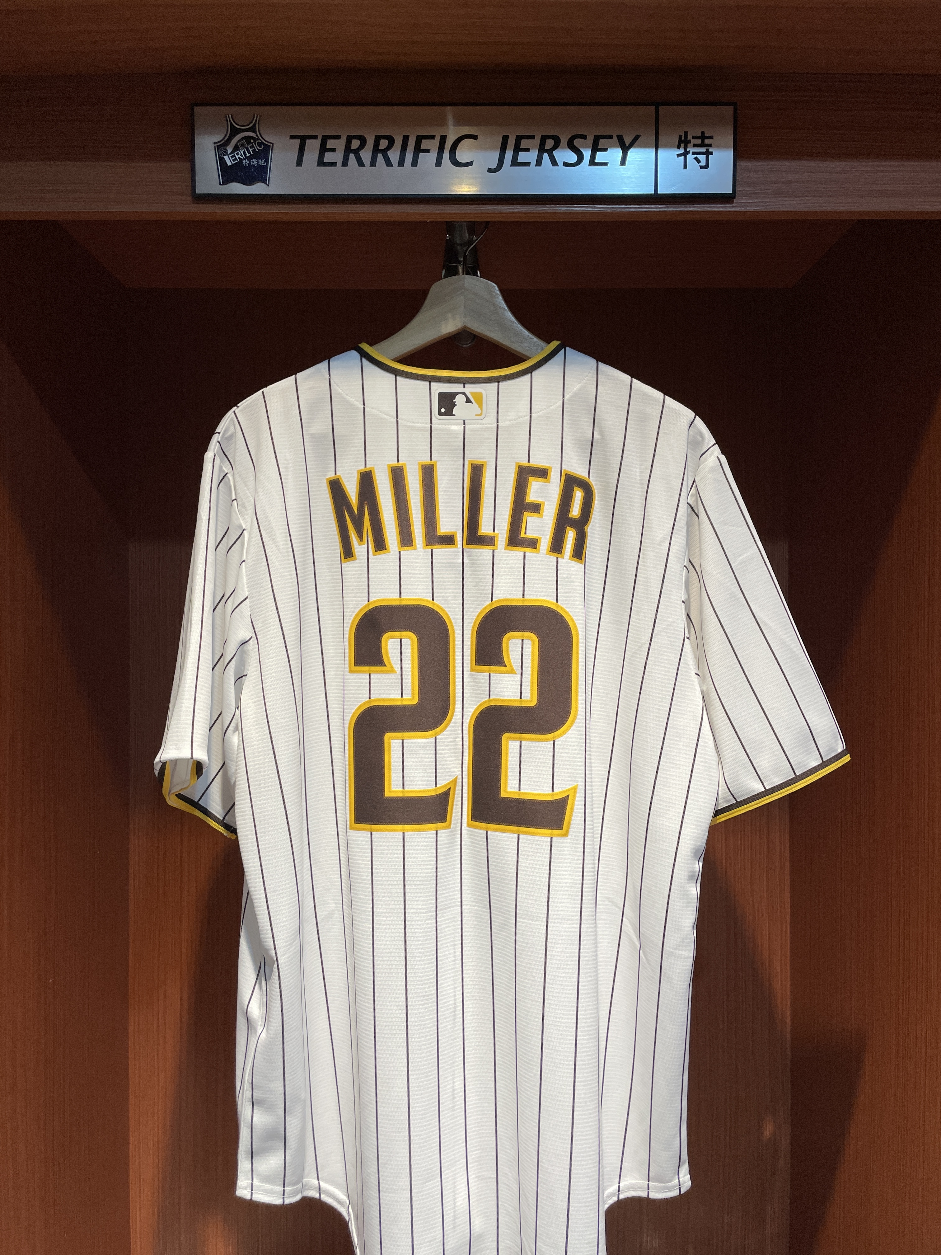 MLB球衣 Mason Miller 聖地牙哥教士白條紋 Home Nike Replica Player Name Jersey 球迷版 熱轉印 全新