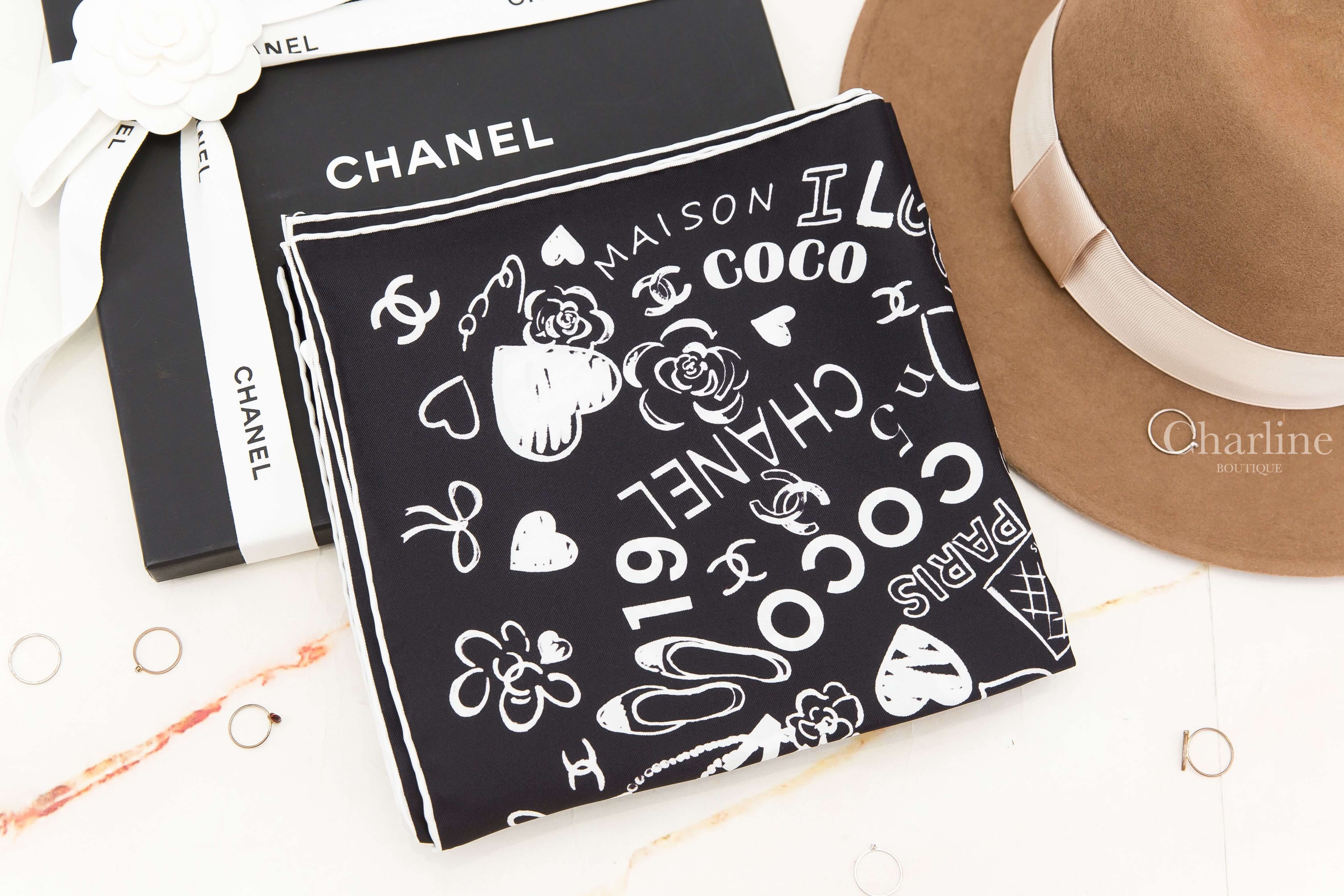 Chanel Square Scarf 黑底滿版白色手繪塗鴉字樣白色滾邊真絲方巾-Charline Boutique 精品代購
