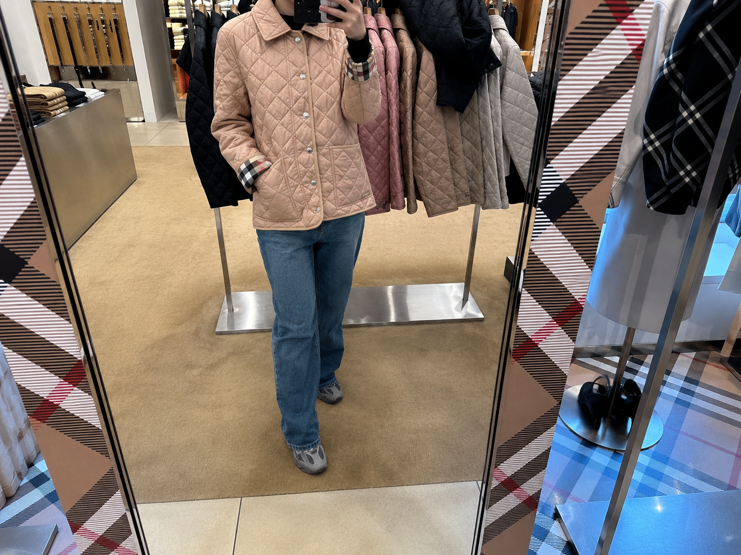 LYS02385 Burberry 菱格超輕身夾棉外套