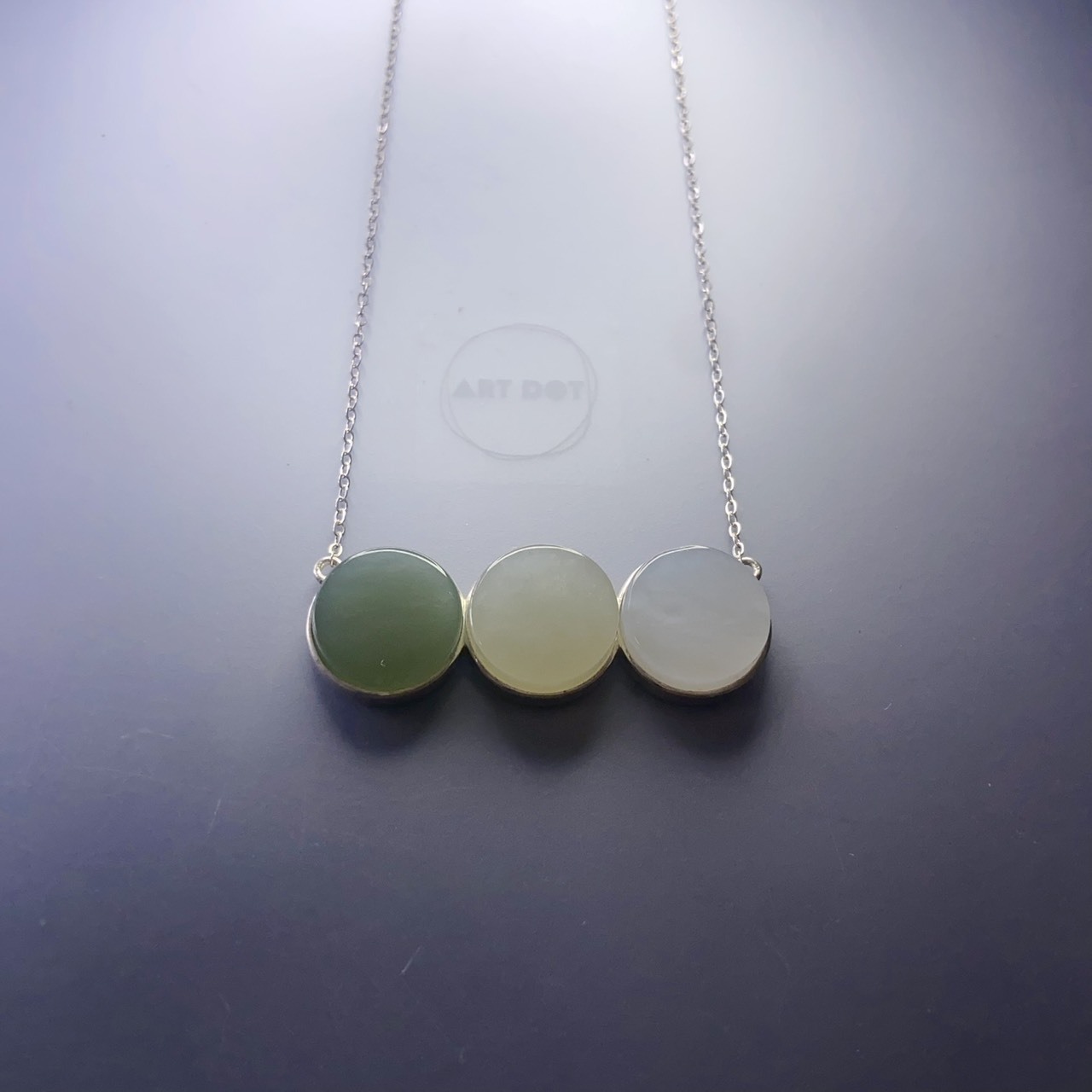 hetian-jade_necklace_green-yellow-white