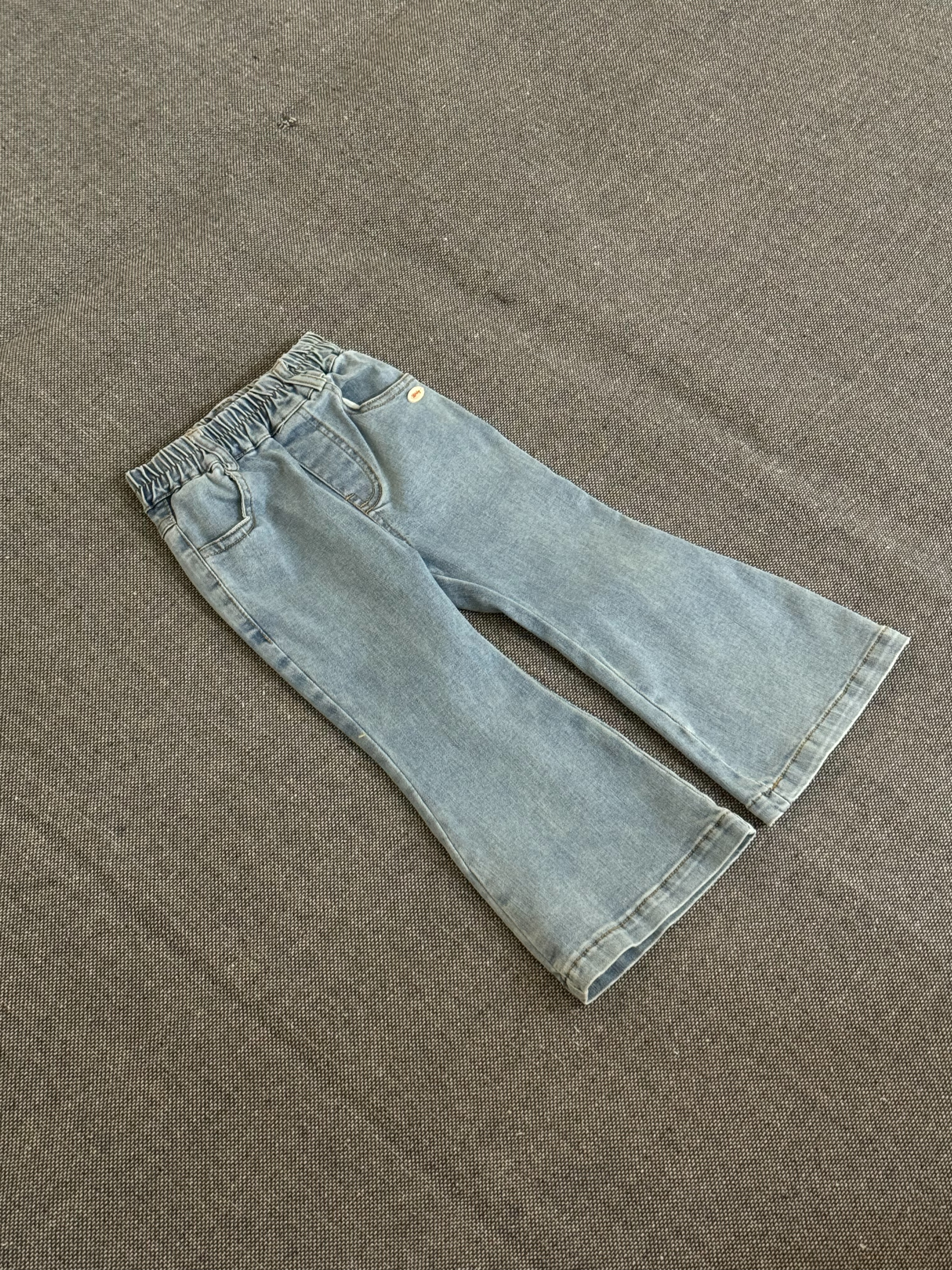 復古女孩喇叭牛仔褲