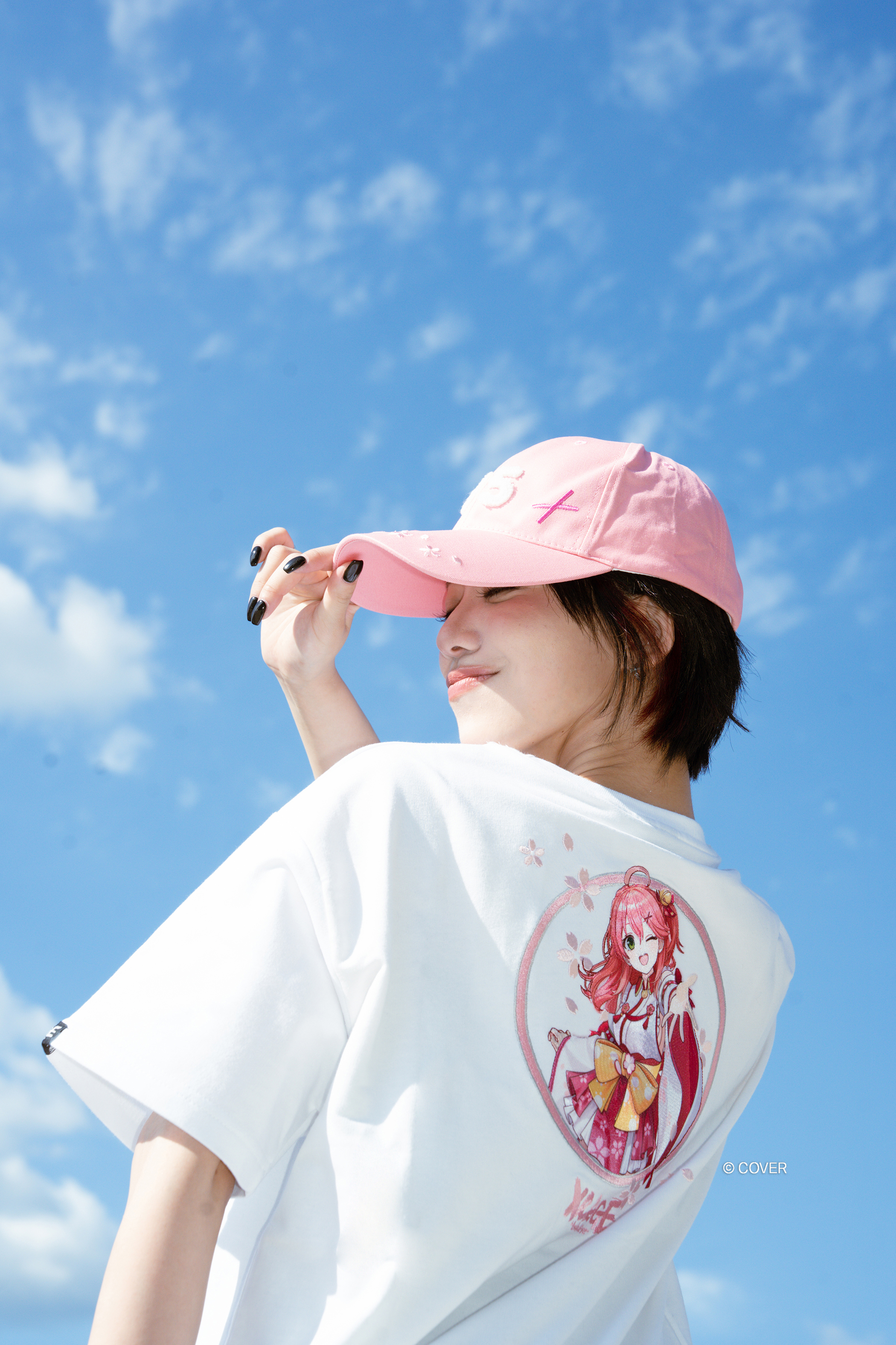 さくらみこ 刺繍Tシャツ
