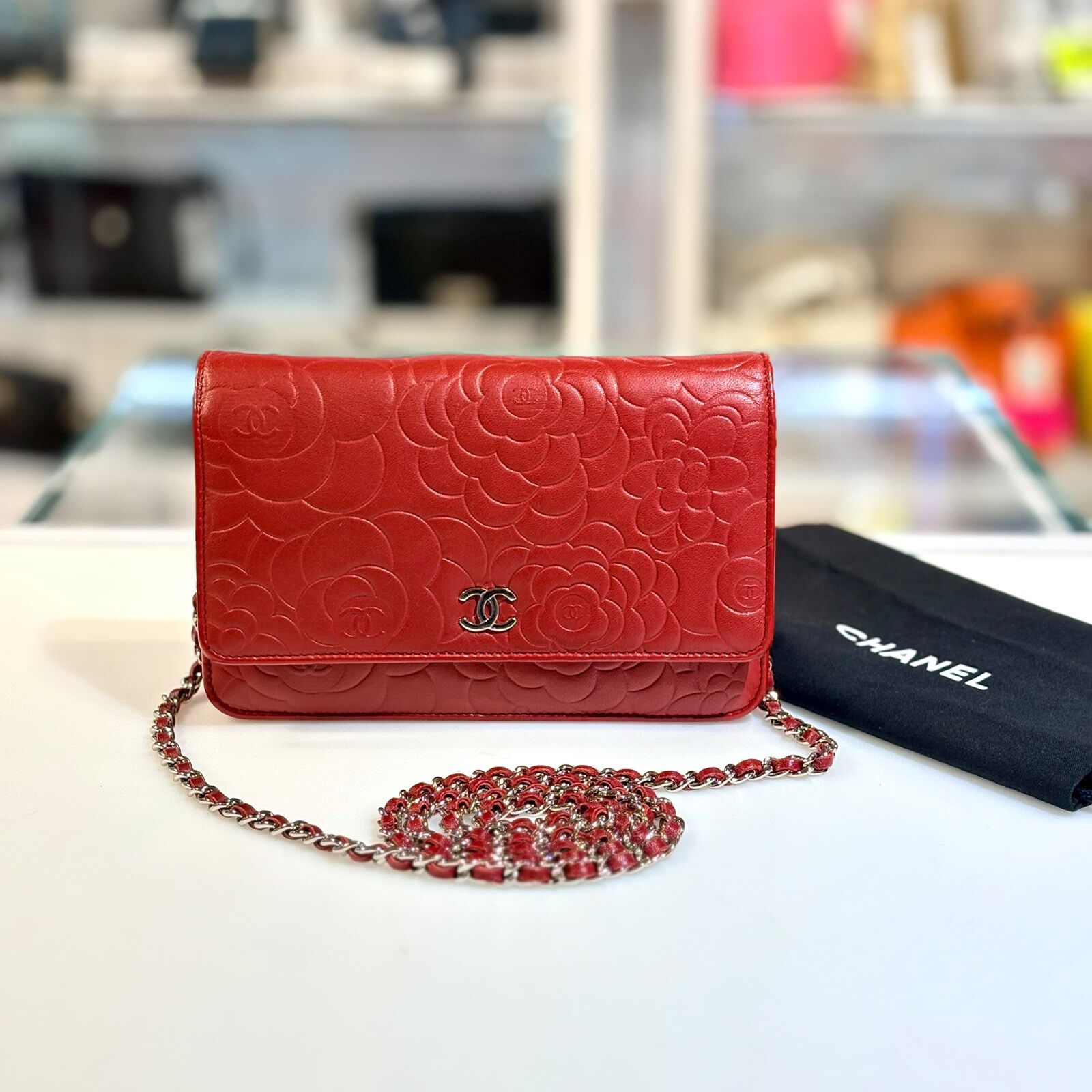 98%NEW二手CHANEL WOC A47421 紅色羊皮山茶花銀扣 #香榭站正品
