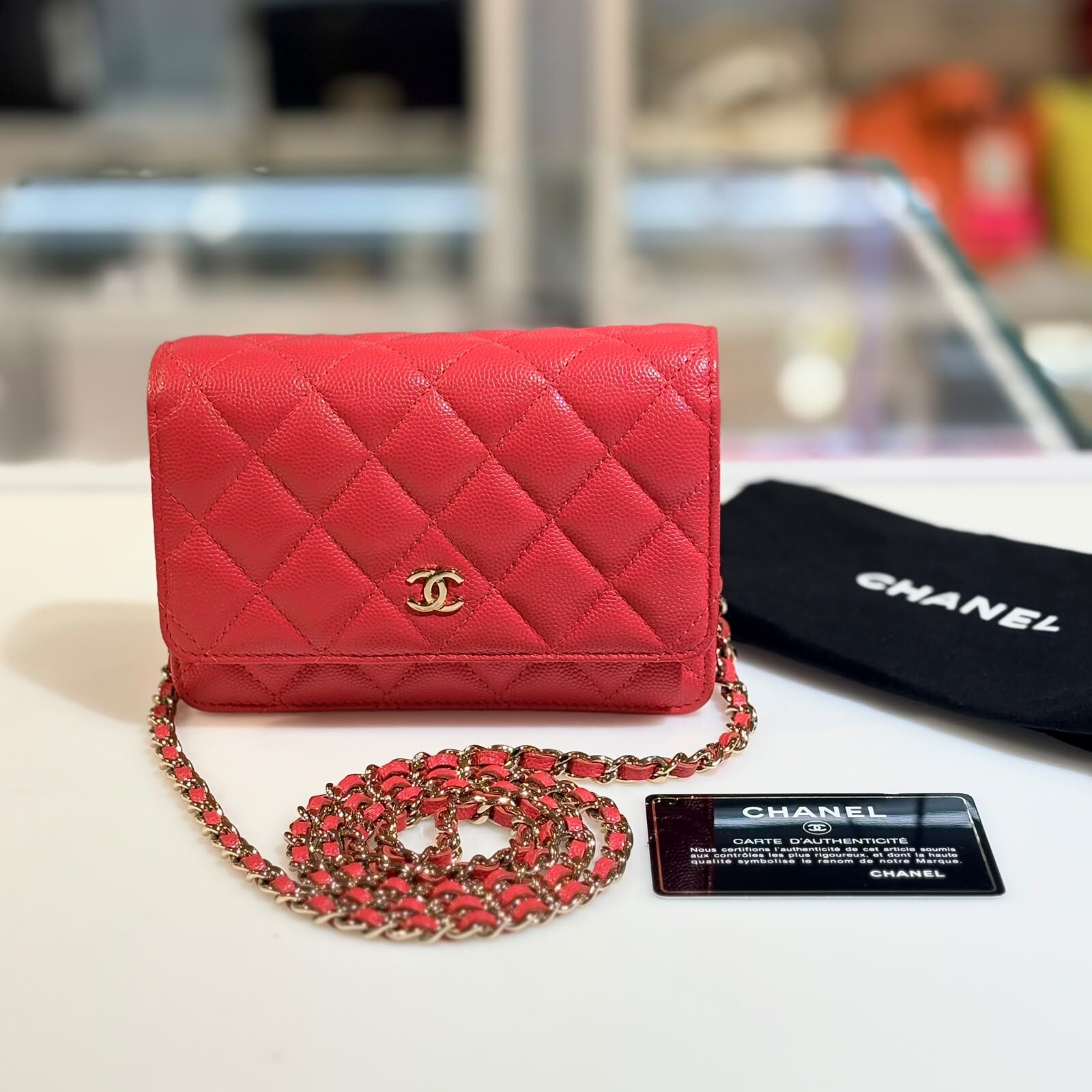 99%NEW二手CHANEL WOC MINI 珊瑚紅荔枝皮金扣15CM #香榭站正品