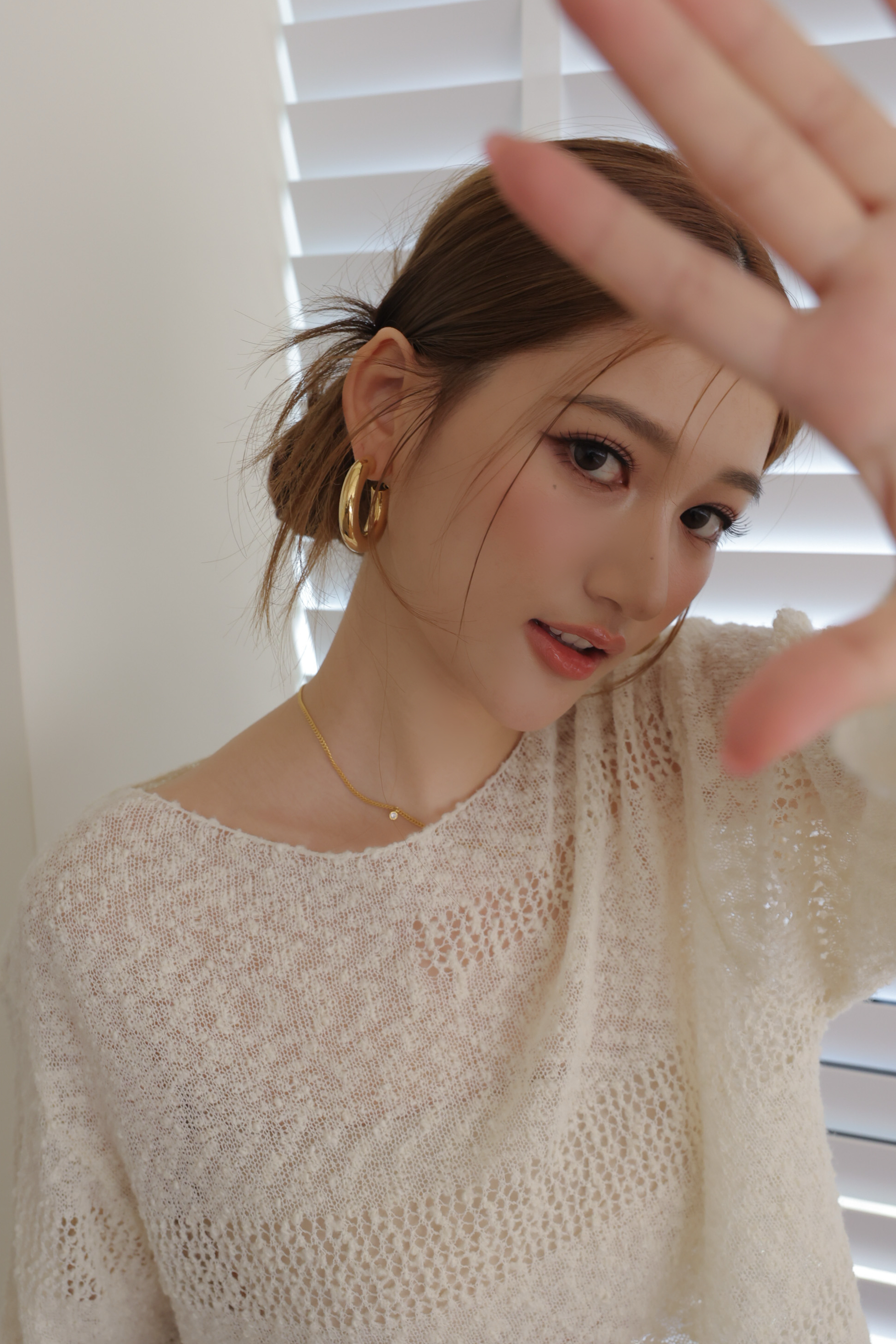 立體圓弧光澤耳環 HF70