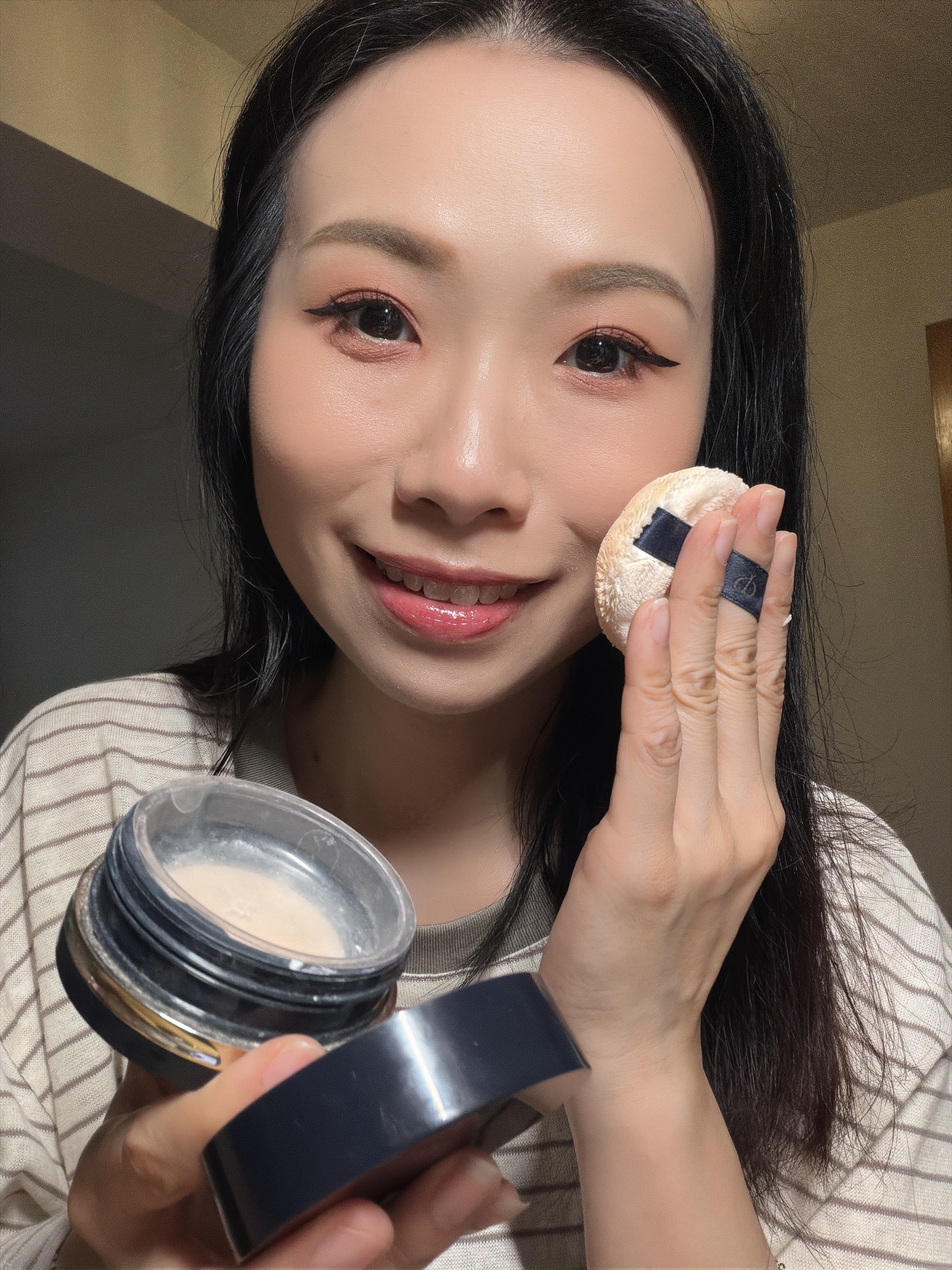 Macy的世一天花版定妝「CPB 碎粉」 迷你碎粉1號8g 【今團31/8.下午5點截單】
